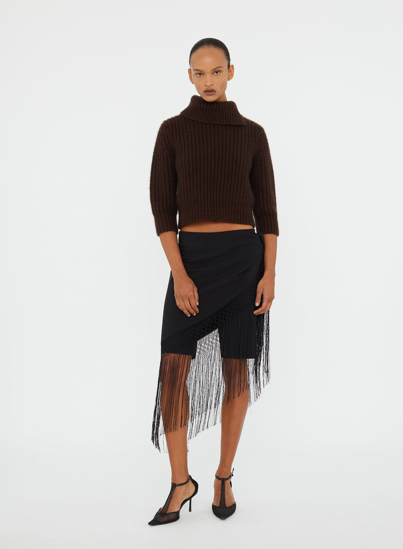 Unravel Macrame Wrap Short 4