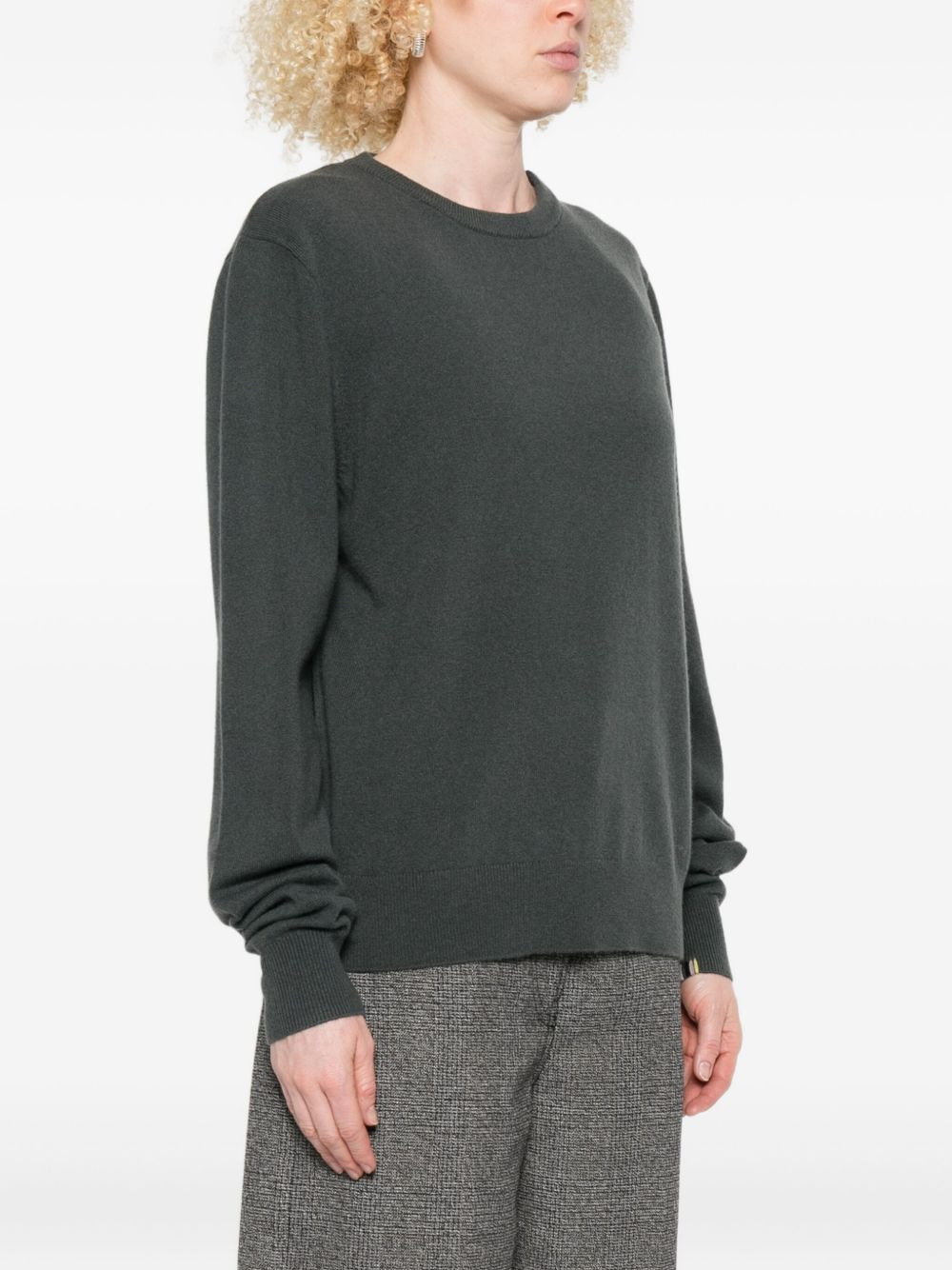 round-neck cashmere-blend sweater - 3