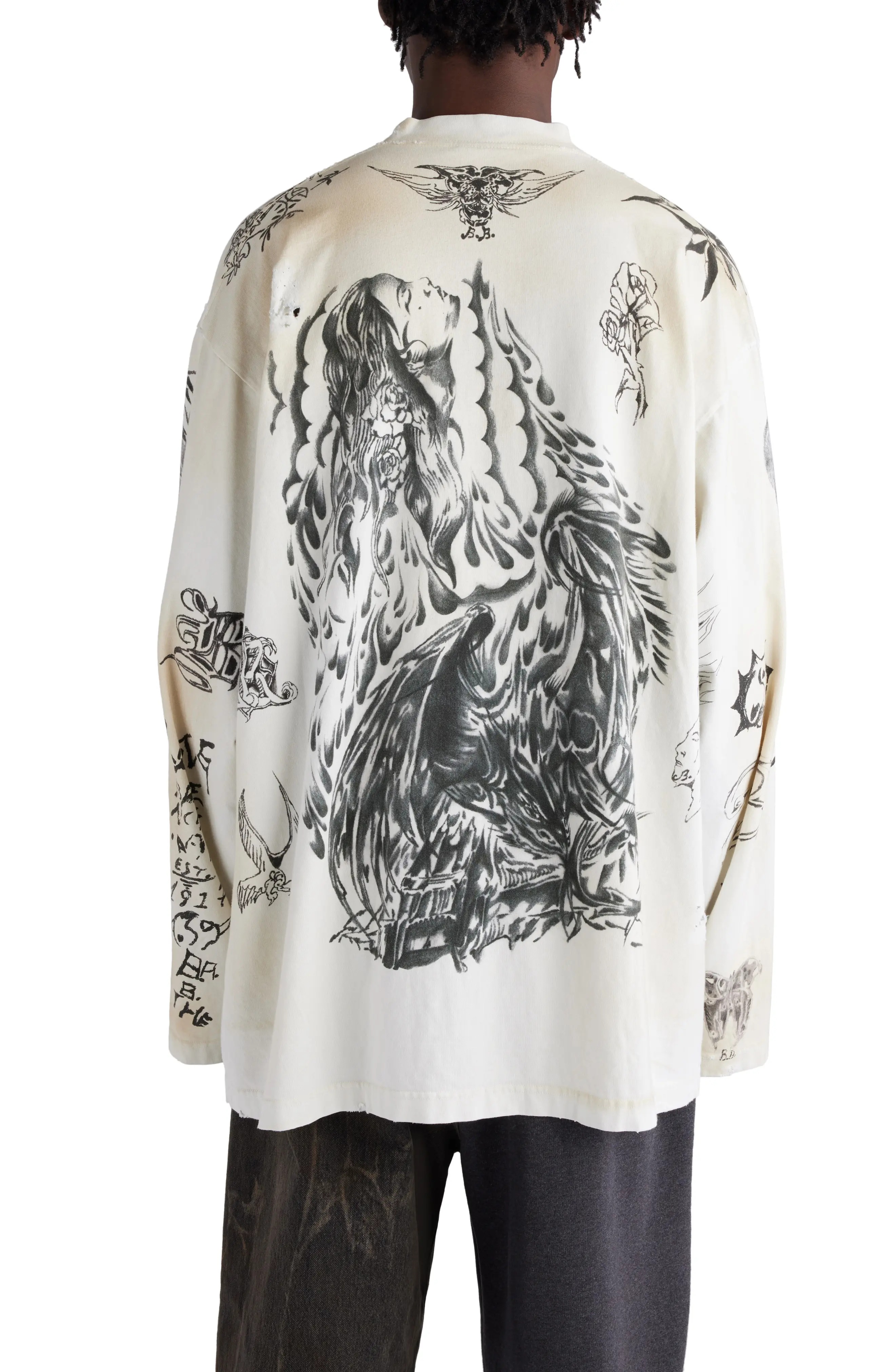 Balenciaga 24ss Tattoo Distressed ロンT 洗練された【BALENCIAGA】タトゥー グラフィック Tシャツ 24SS