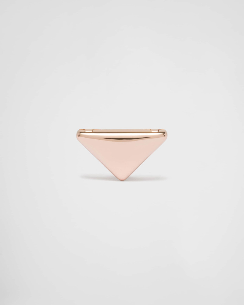 Eternal Gold small triangle brooch in pink gold 1