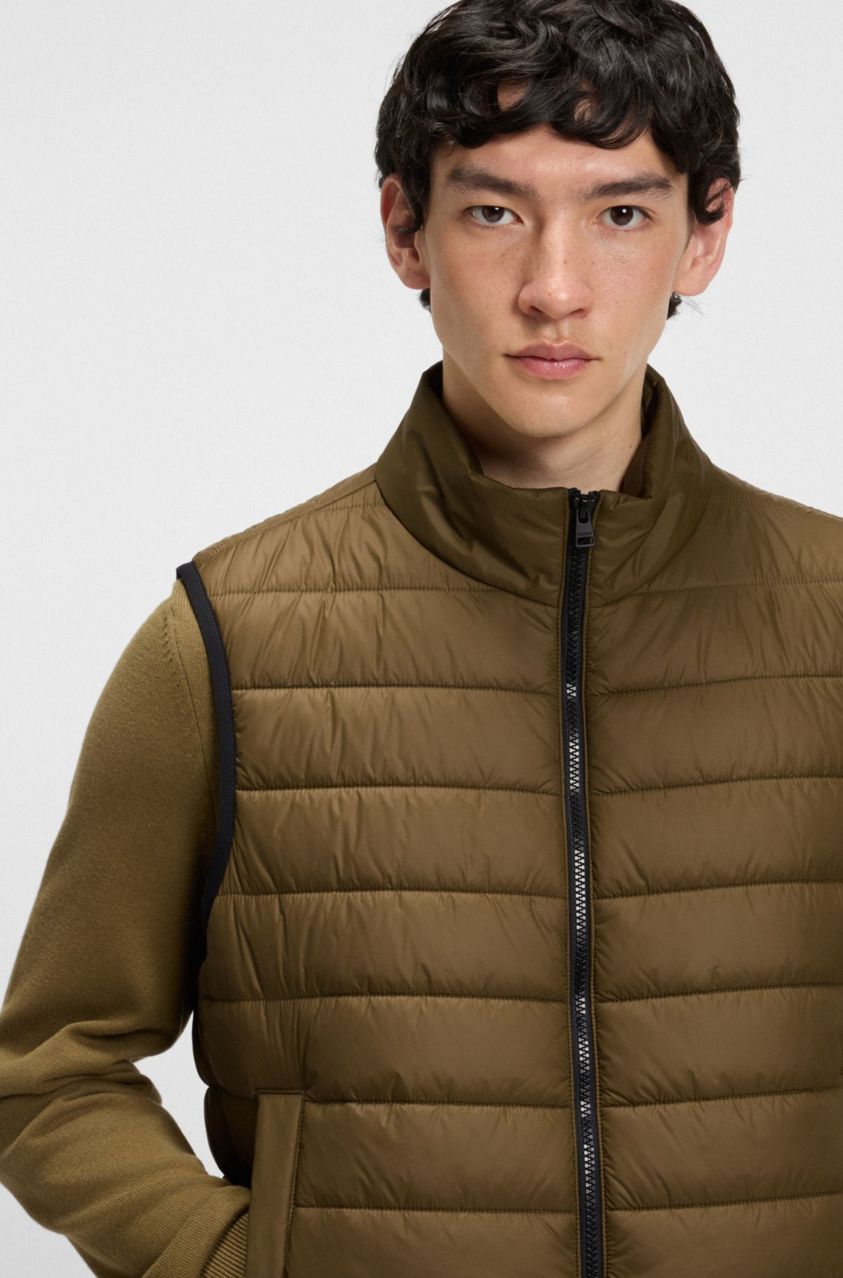 WATER-REPELLENT GILET WITH LOGO PRINT - 5