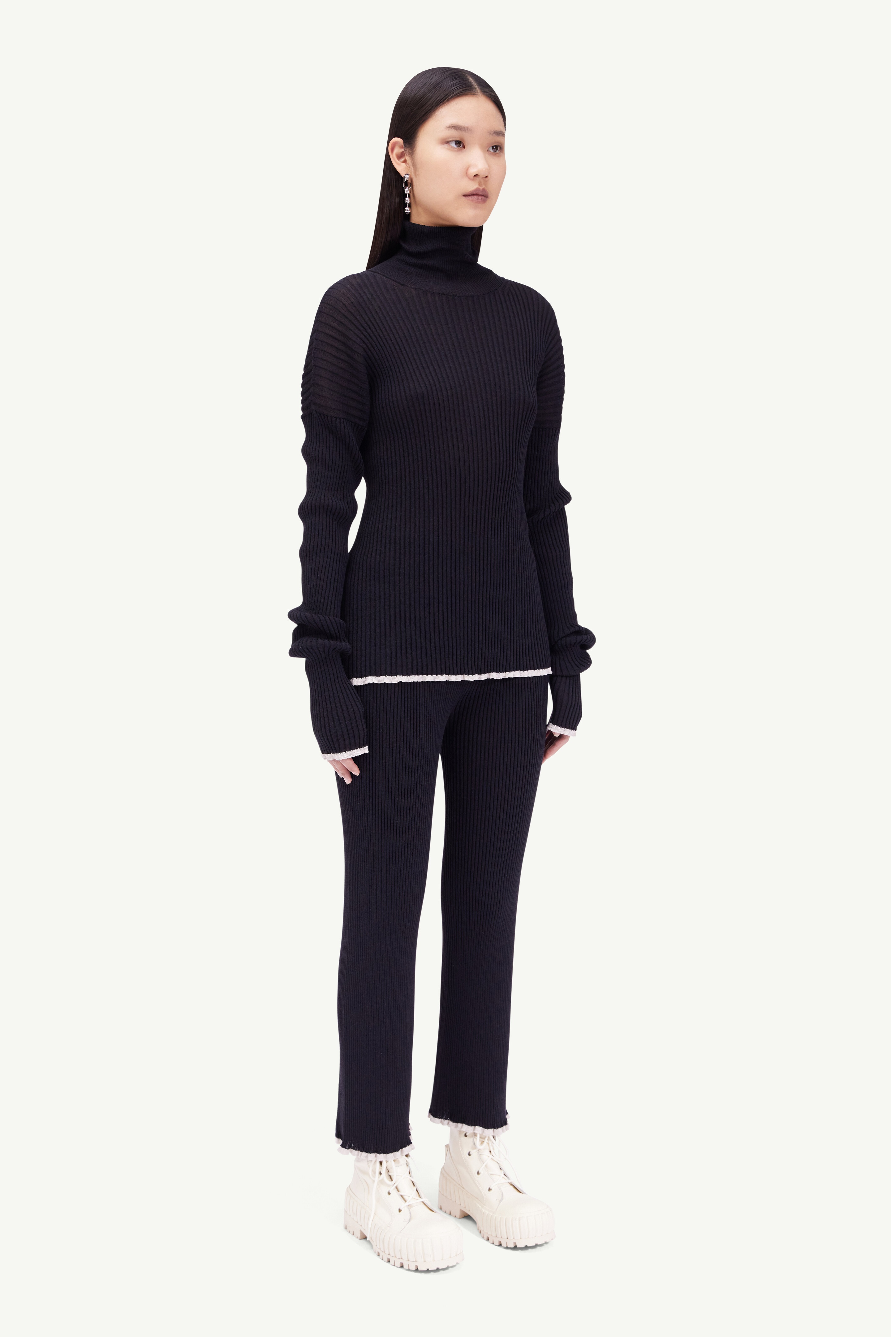 Knit sweater - 3