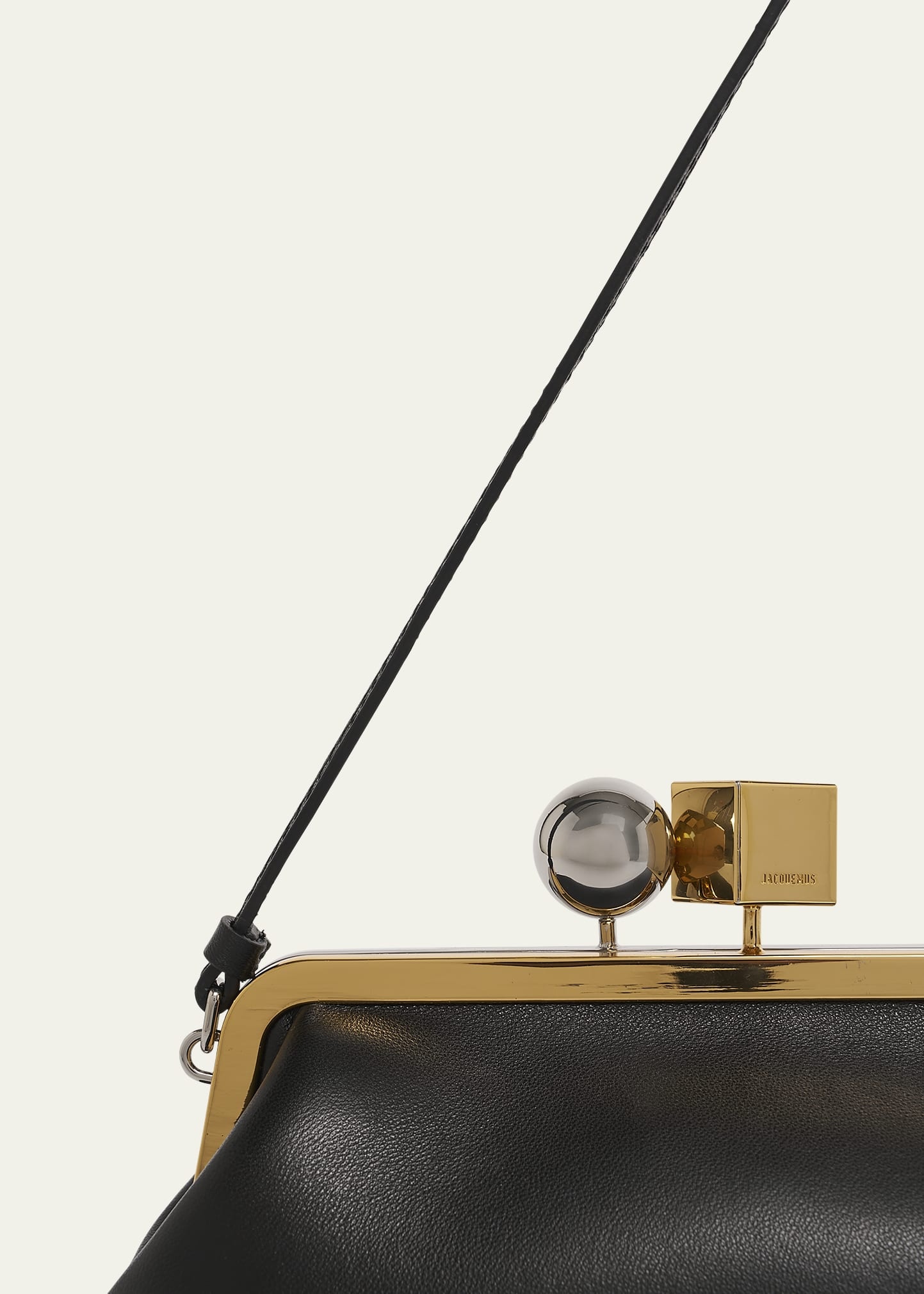La Pochette Salon Leather Shoulder Bag - 5