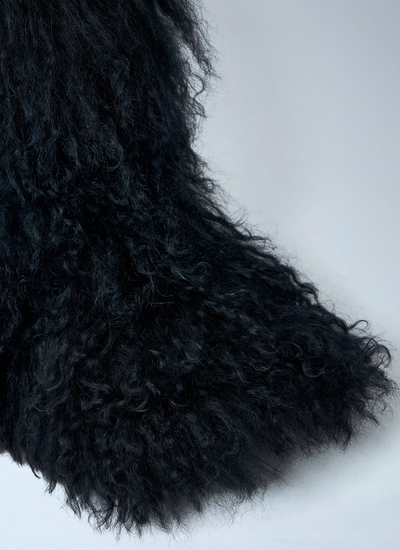 UGG Classic Short Fluff Momma Boots outlook