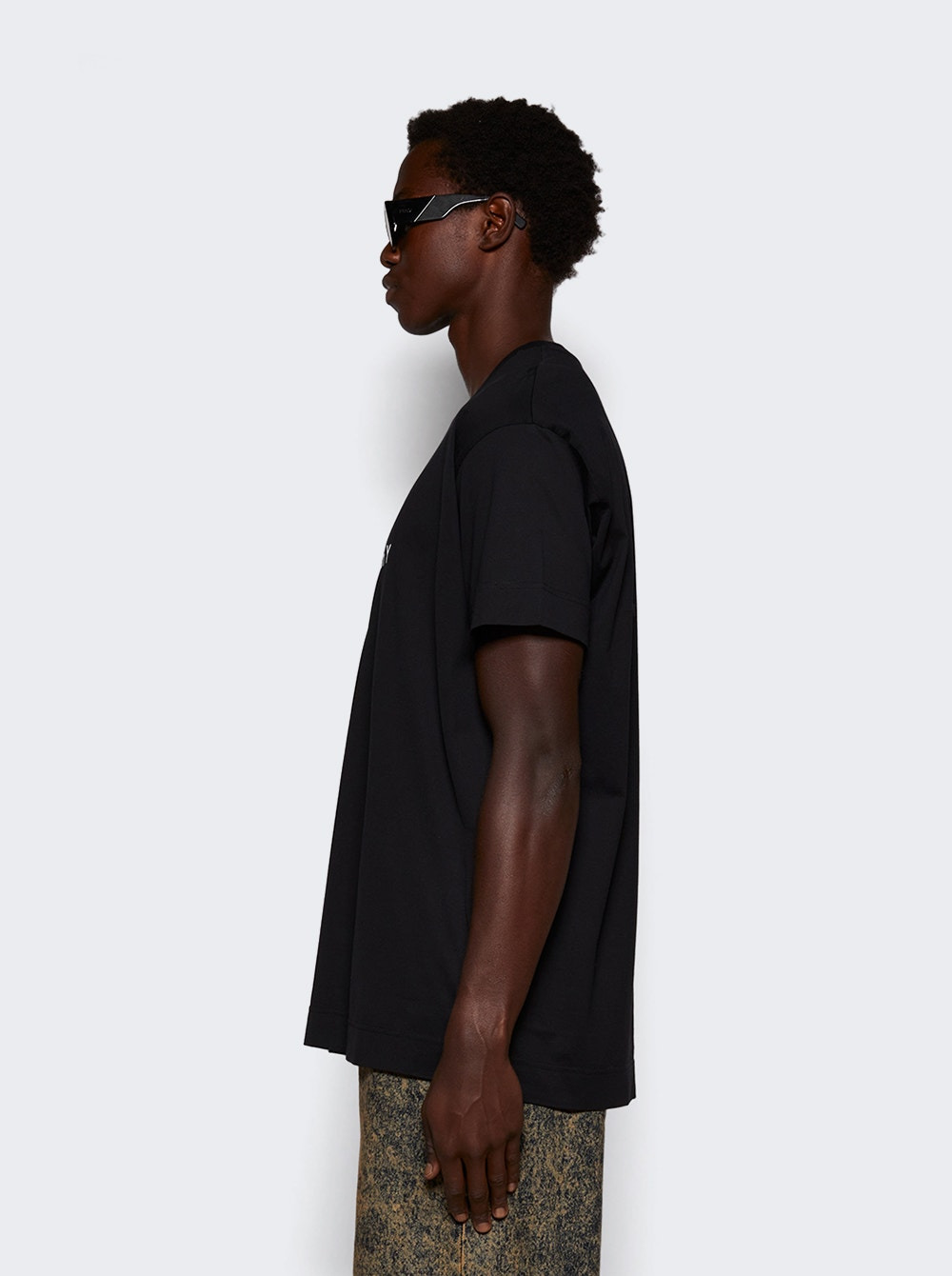 Reverse Print Tee Black - 4