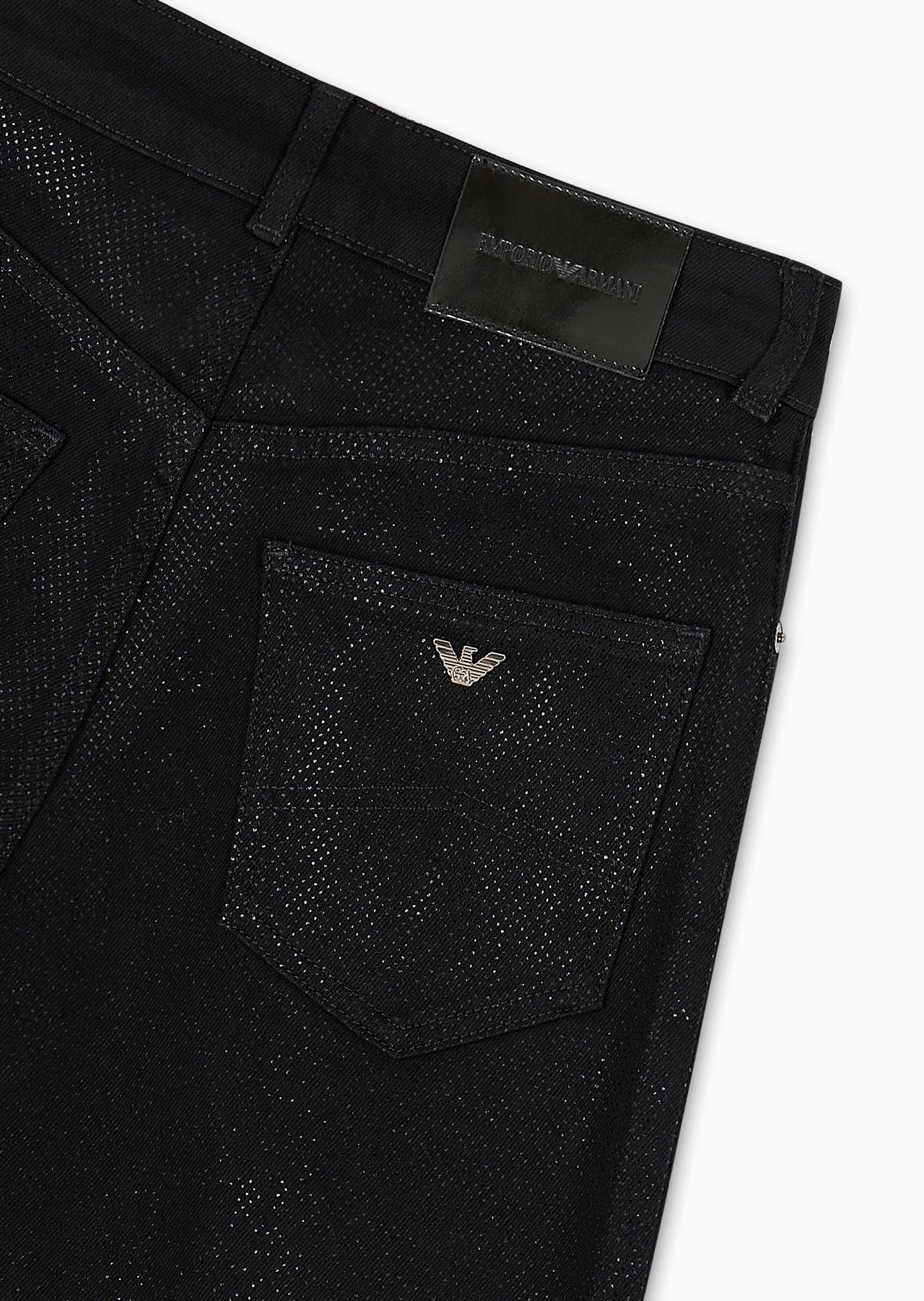 J2A Mid-rise jeans with a comfortable leg in garment-dyed denim with all-over laminated polka dots - 7