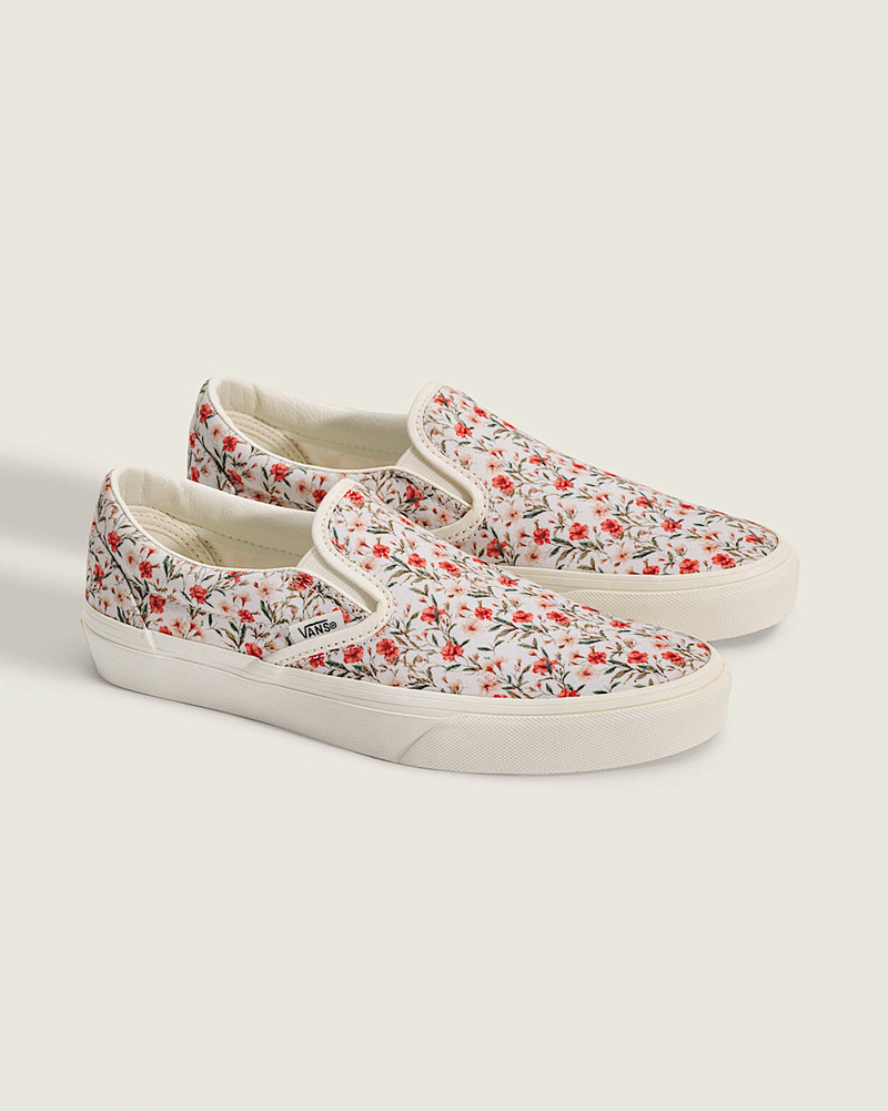 Vans Classic Slip-On Shoe outlook