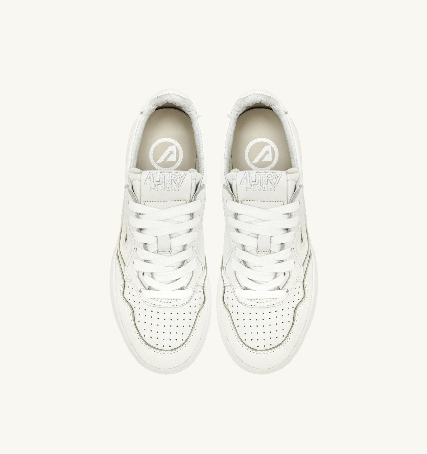 MEDALIST LOW SNEAKERS IN WHITE STONE WASHED LEATHER - 5