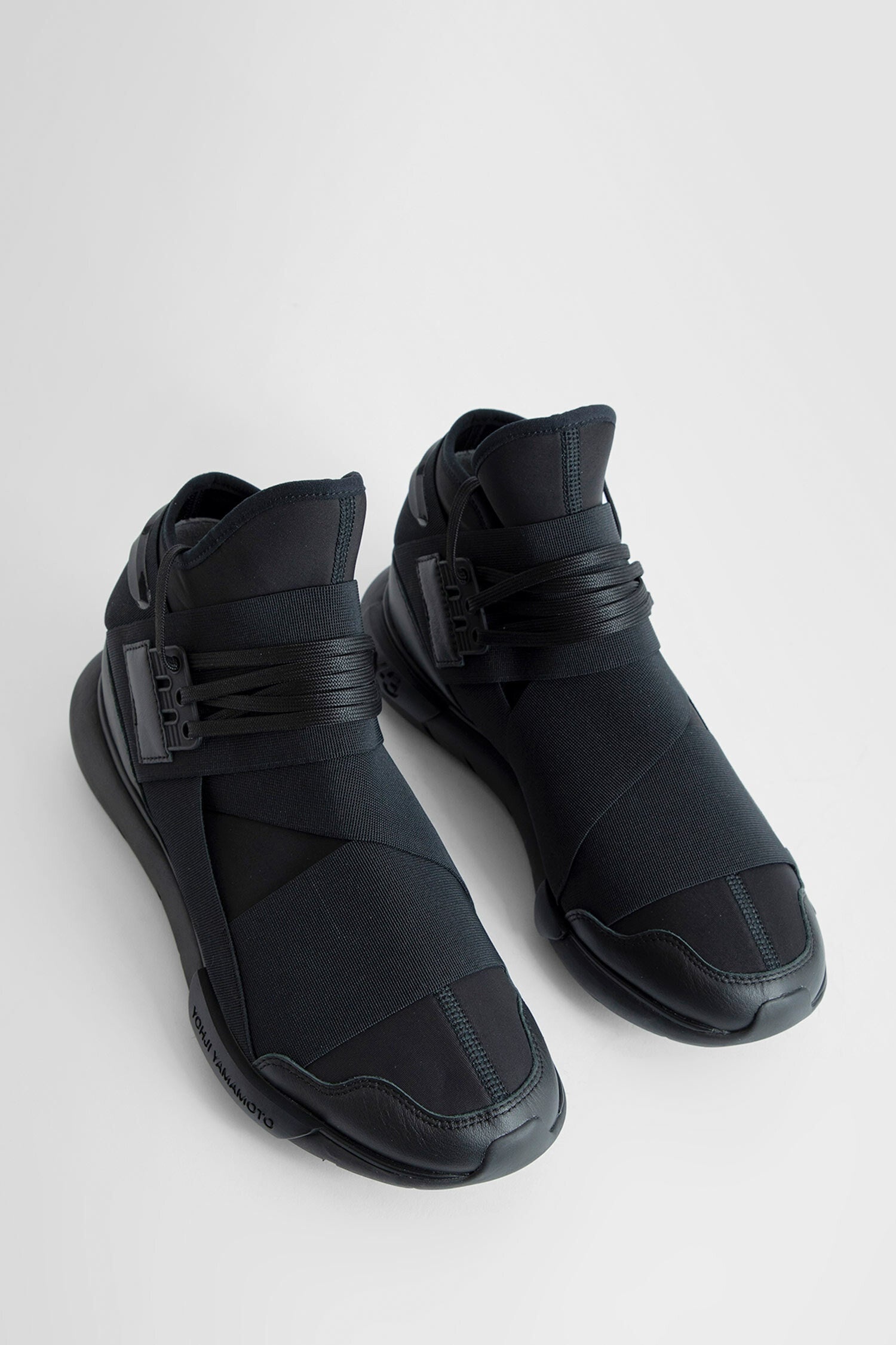 Y-3 UNISEX BLACK SNEAKERS - 6