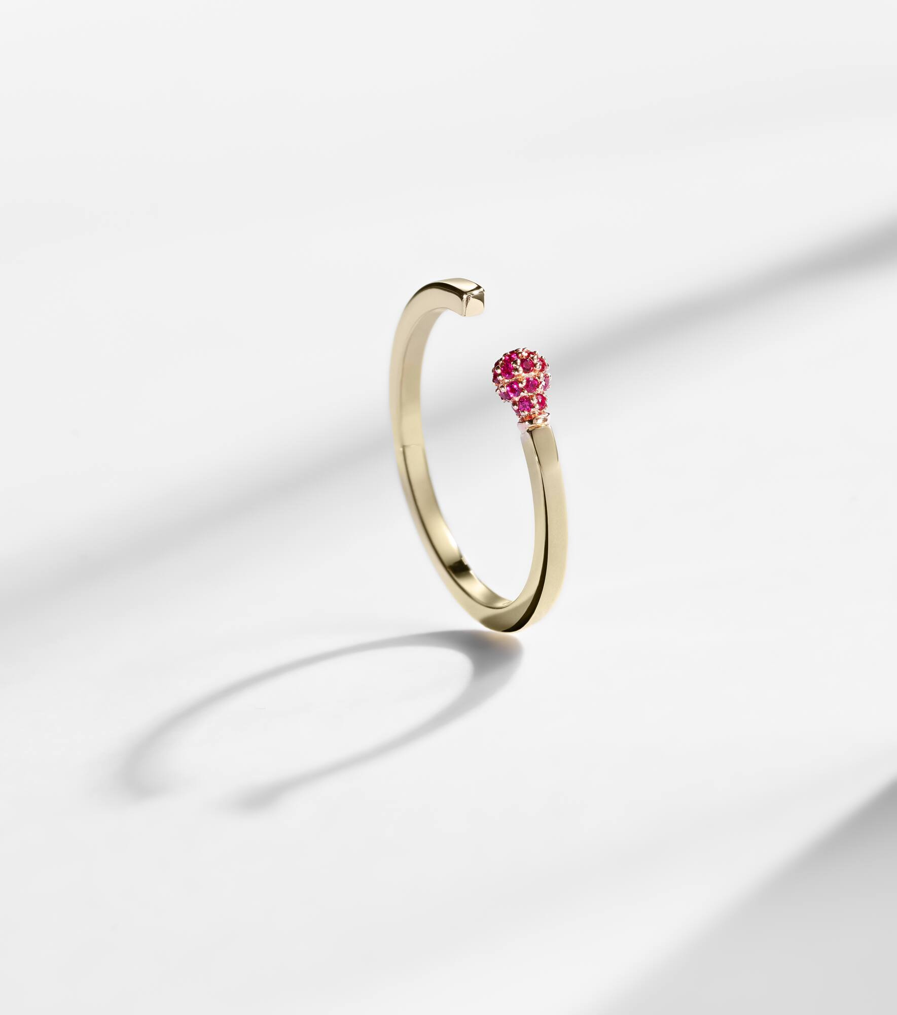 Match 14kt gold ring with rubies - 5
