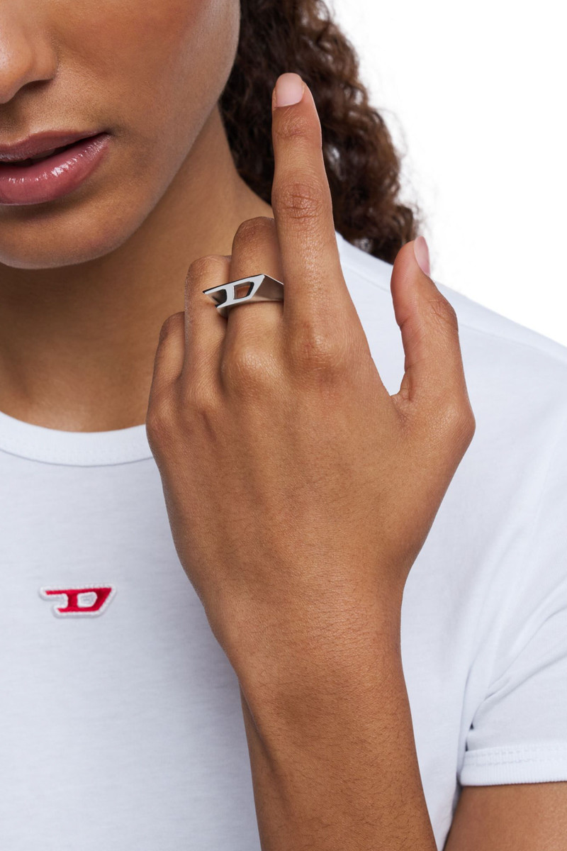 DX1638040 JEWELLERY 3