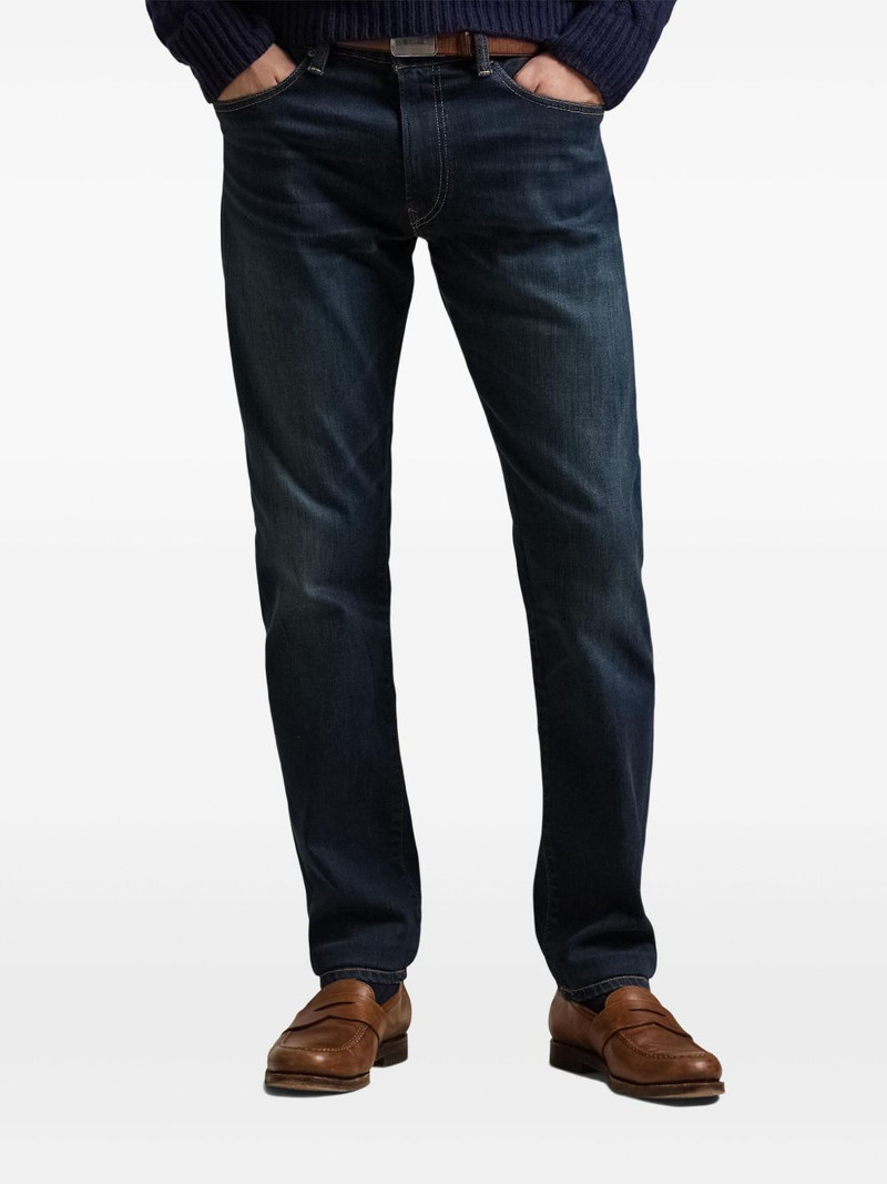straight-leg jeans 3