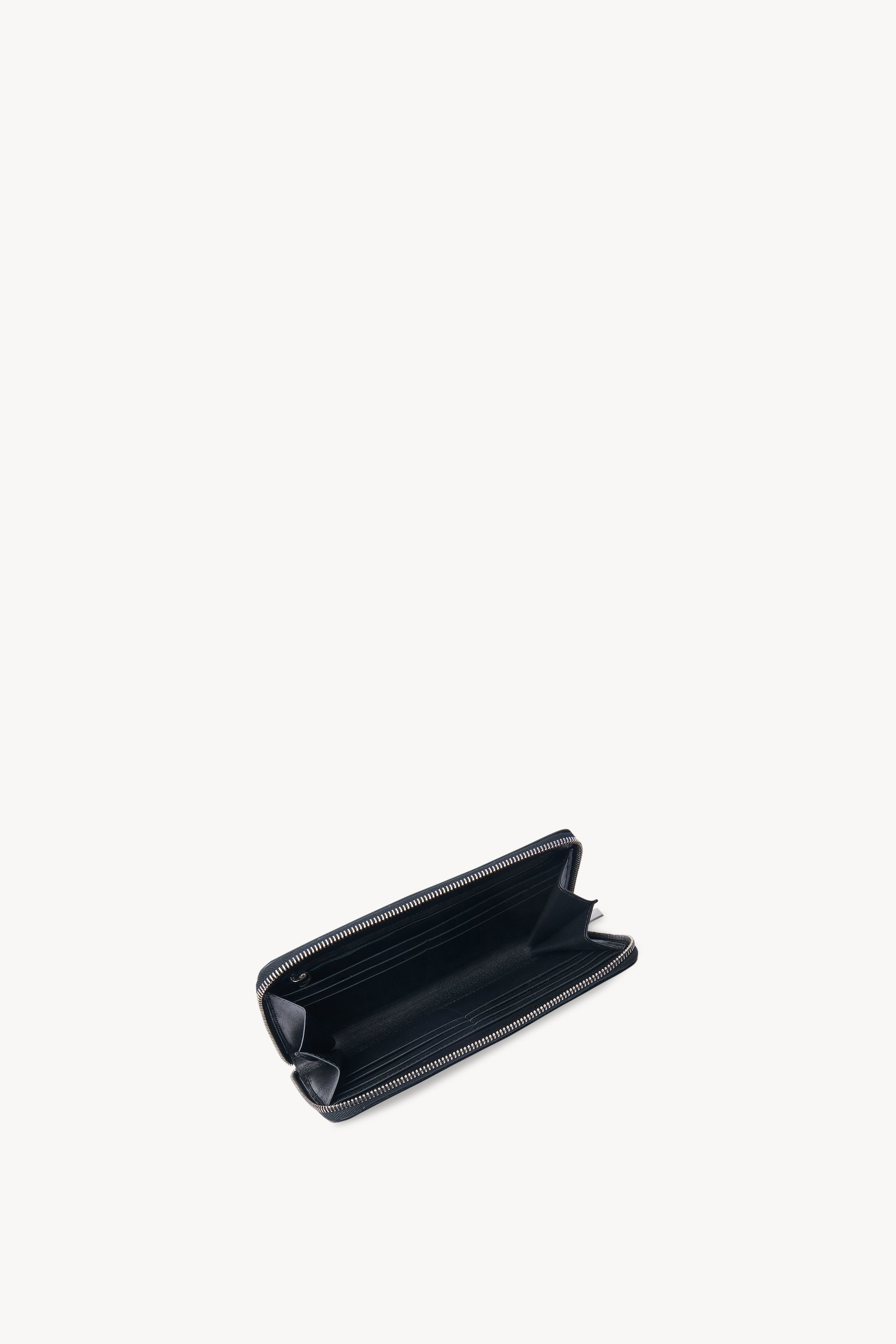 Large Zip Wallet in Leather - 3