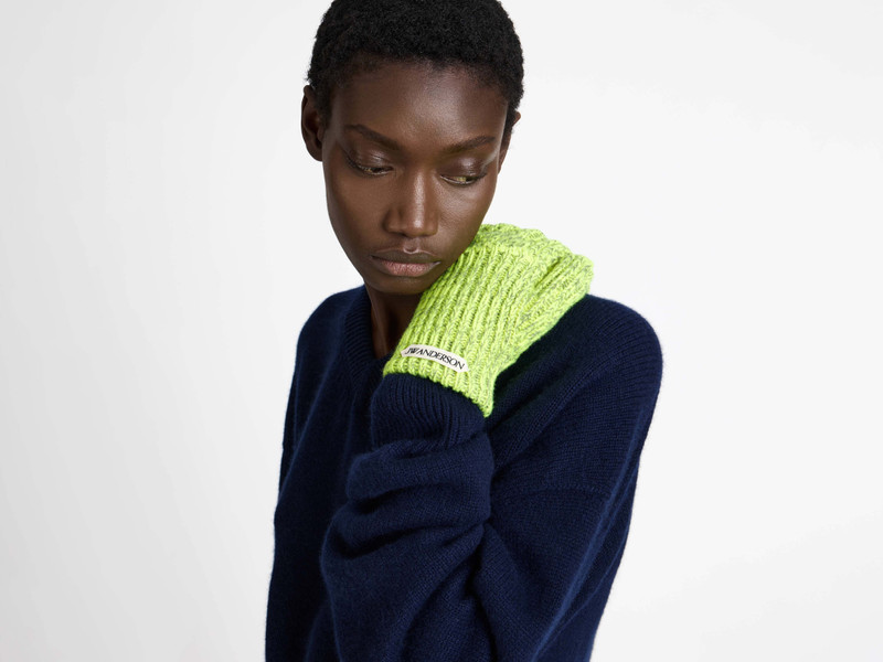 MOULINE GLOVES IN NEON YELLOW 3