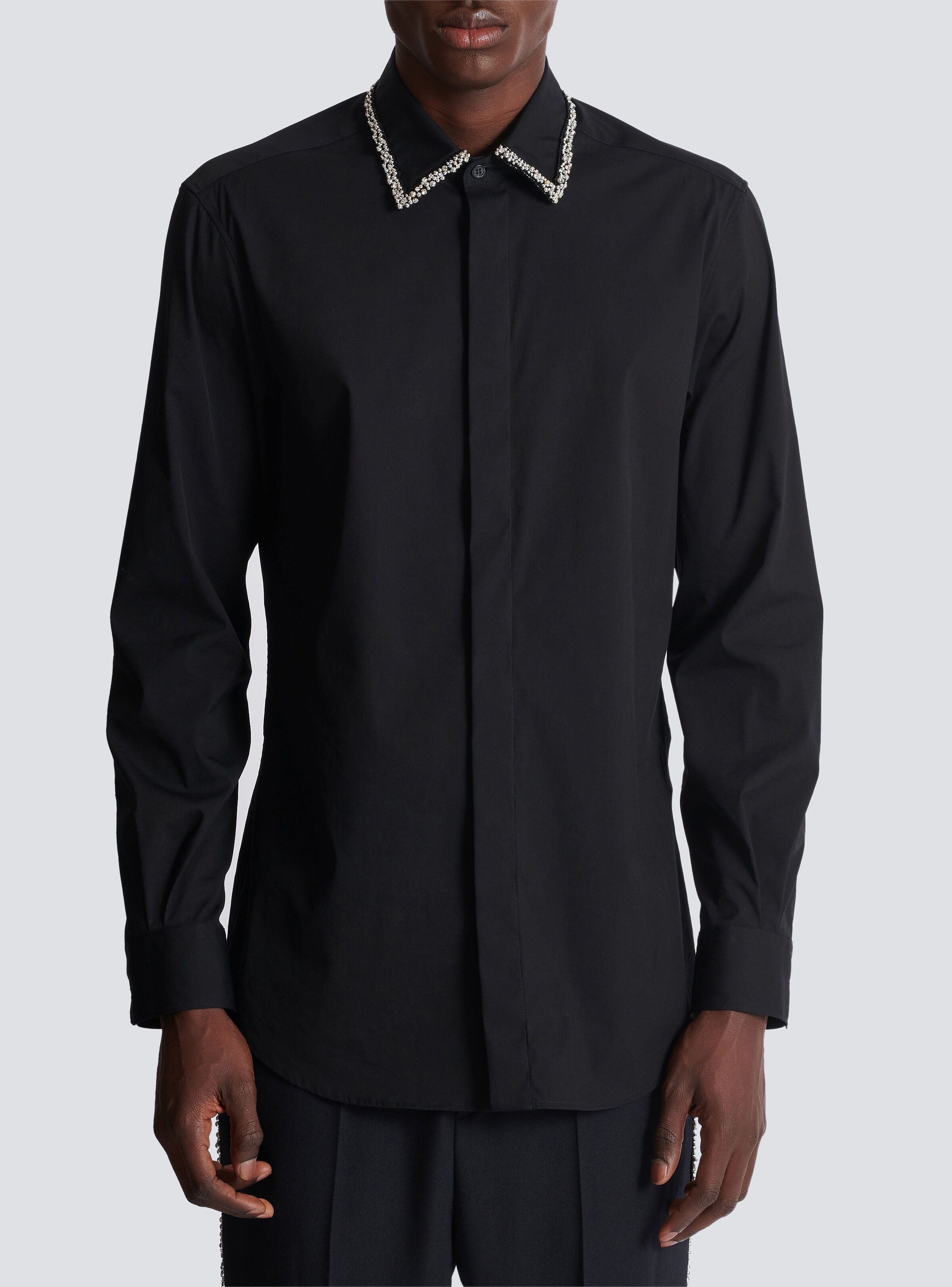 Poplin shirt with embroidered collar - 5