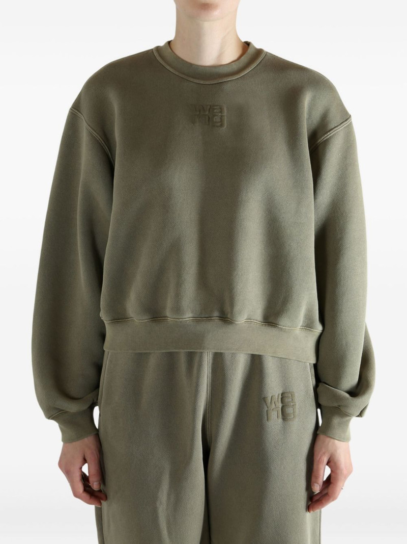 embossed sweatshirt 3