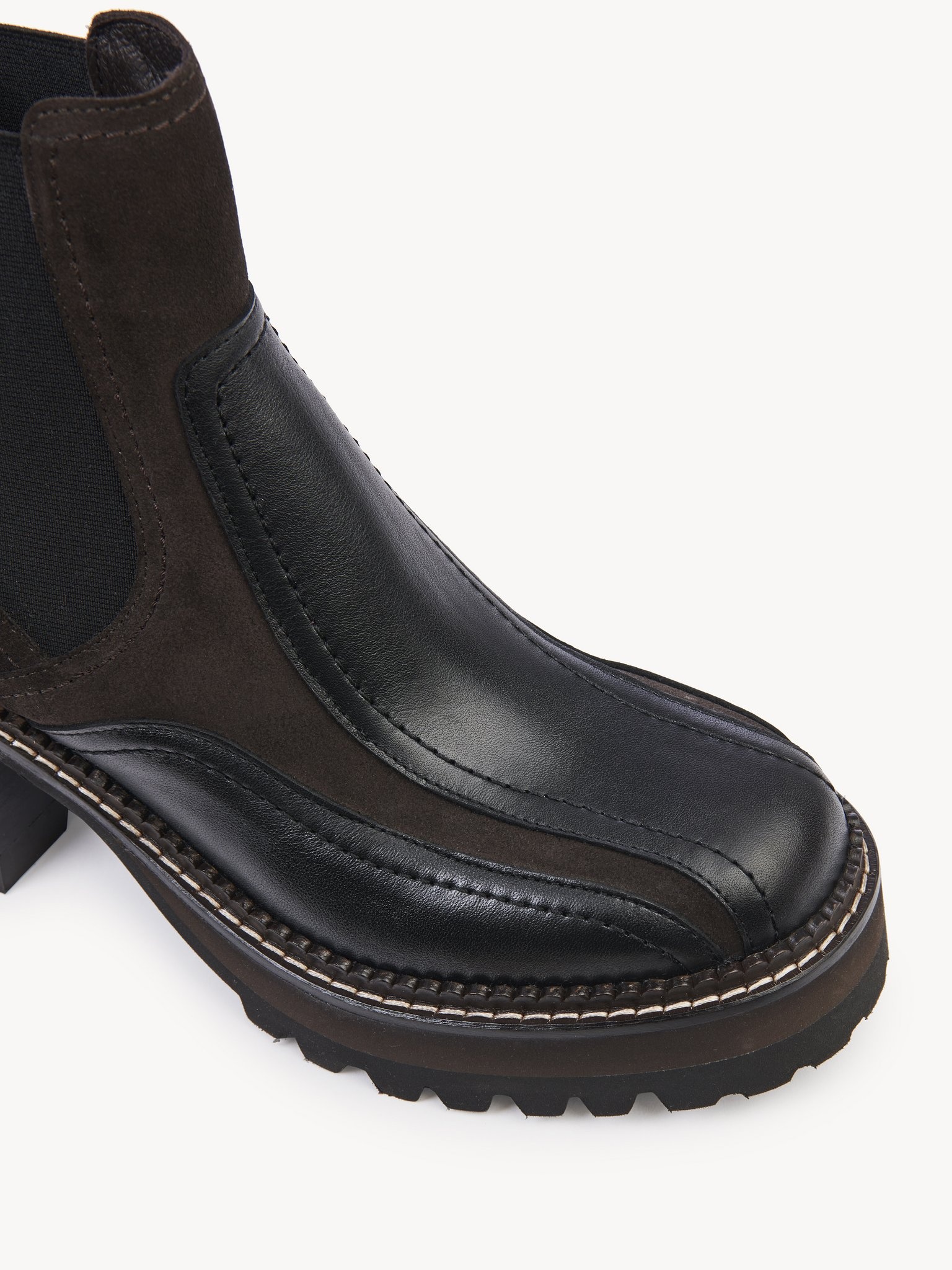 DAYNA CHELSEA BOOT - 2