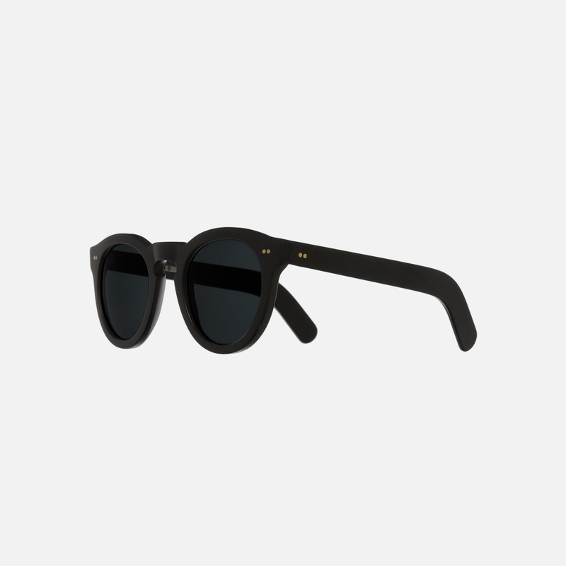 CUTLER AND GROSS 0734V2 ROUND SUNGLASSES (SMALL) outlook