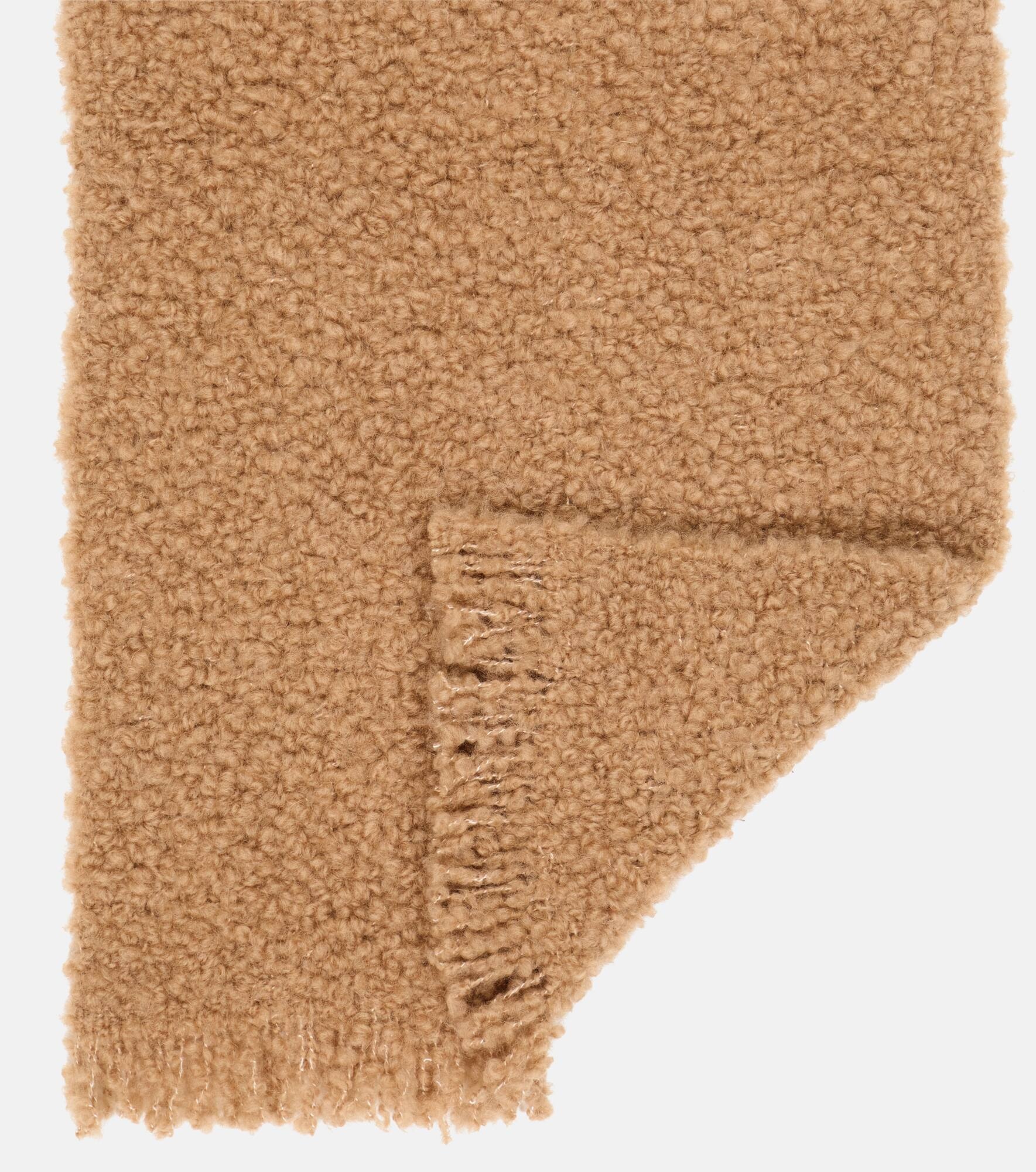 Fluffy bouclé scarf - 4