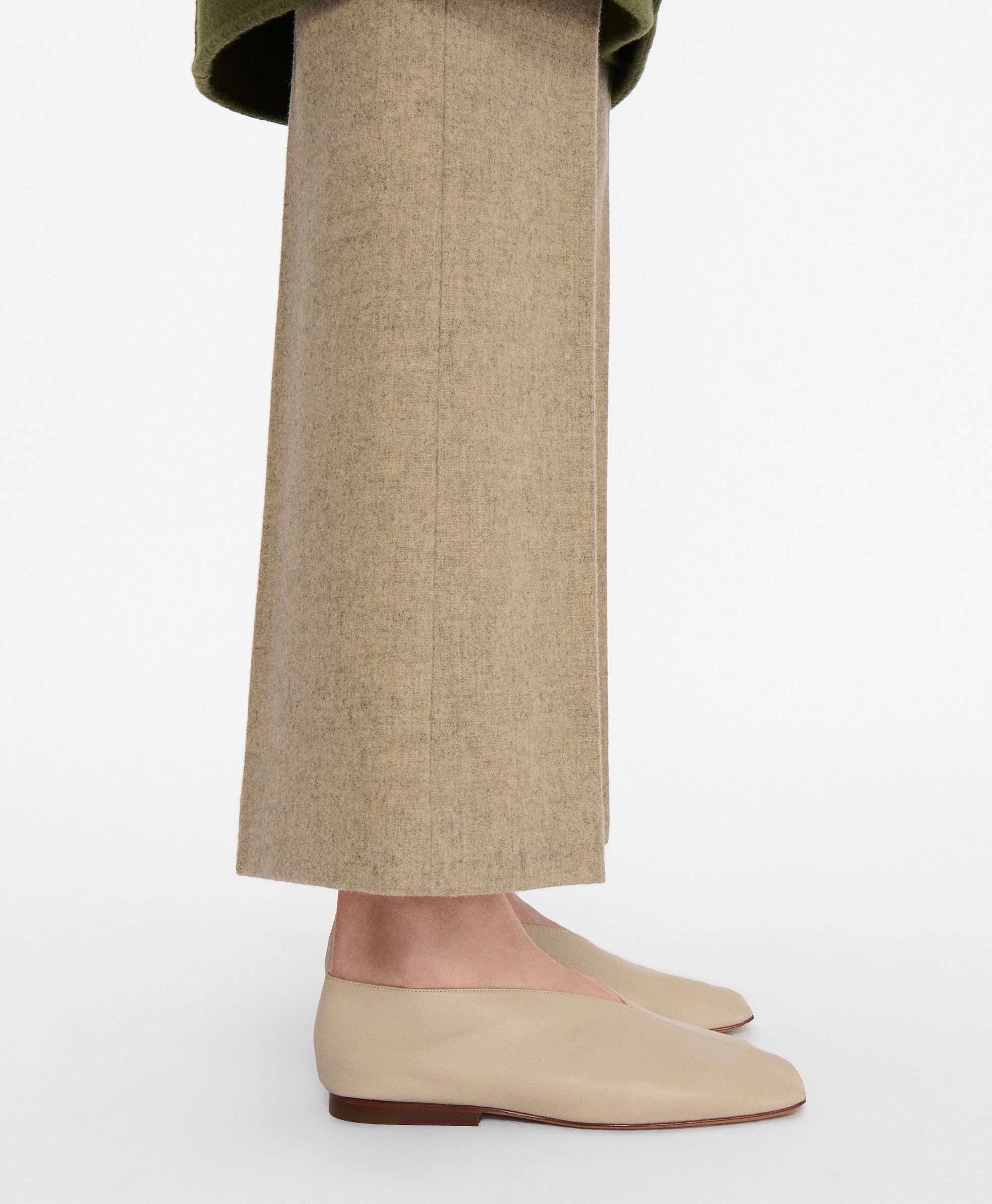 SQUARE SOFT V - 3