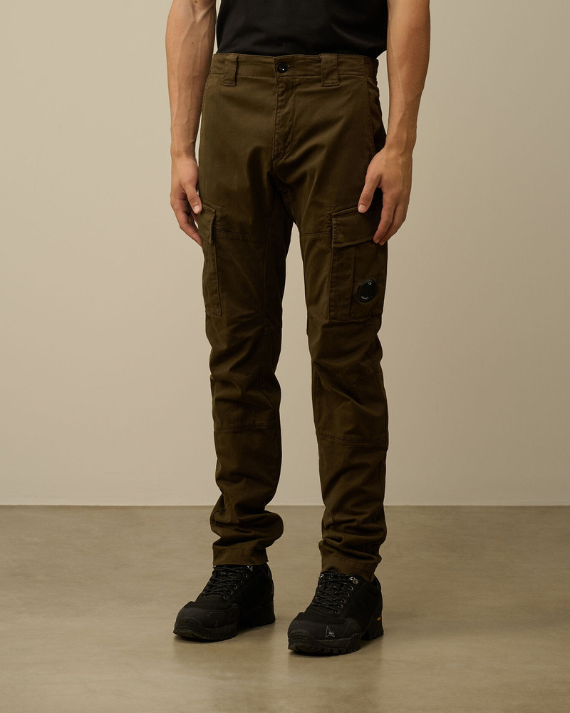 C.P. Company Stretch Sateen Ergonomic Lens Double Cargo Pants outlook