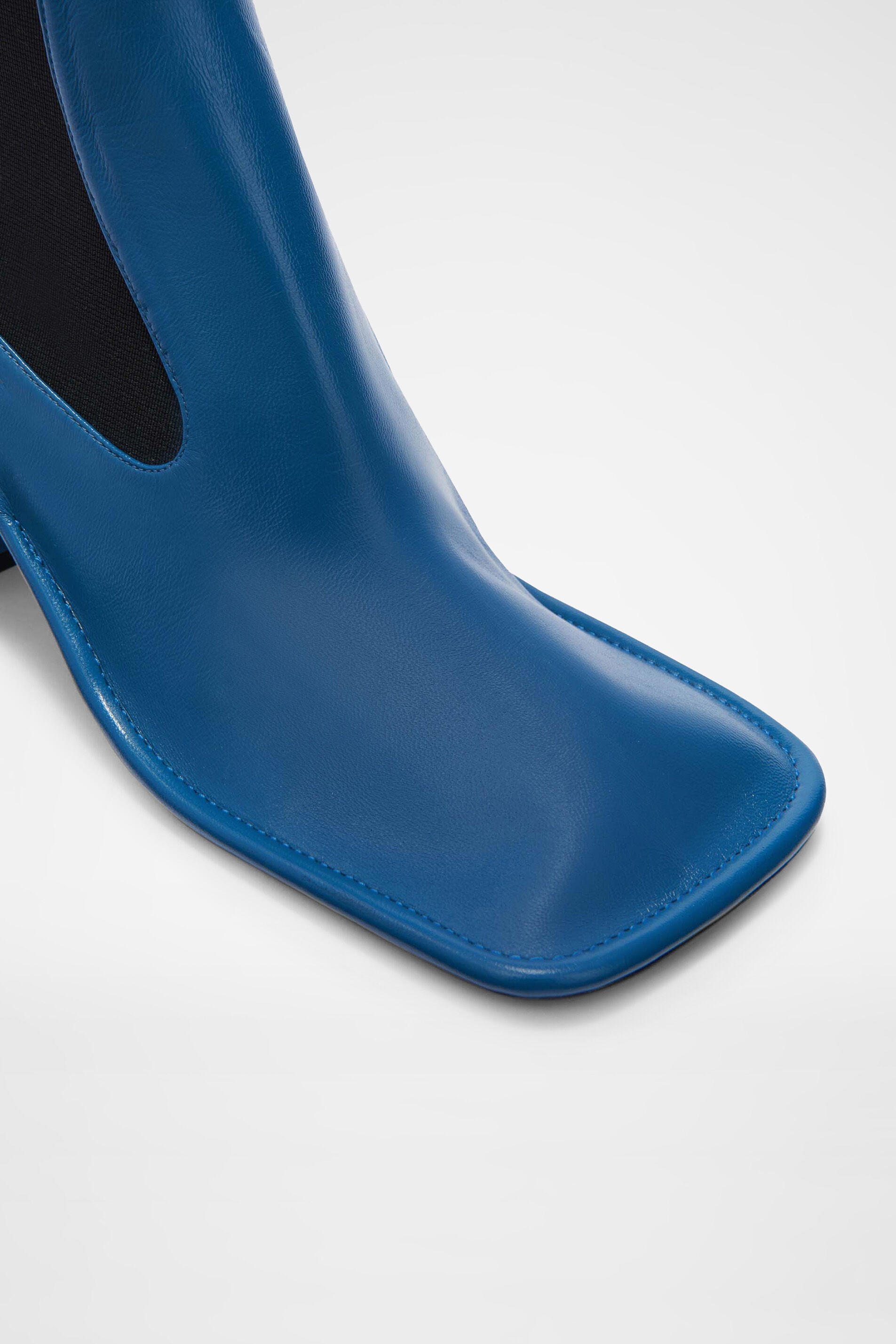 Ankle Boots - 6