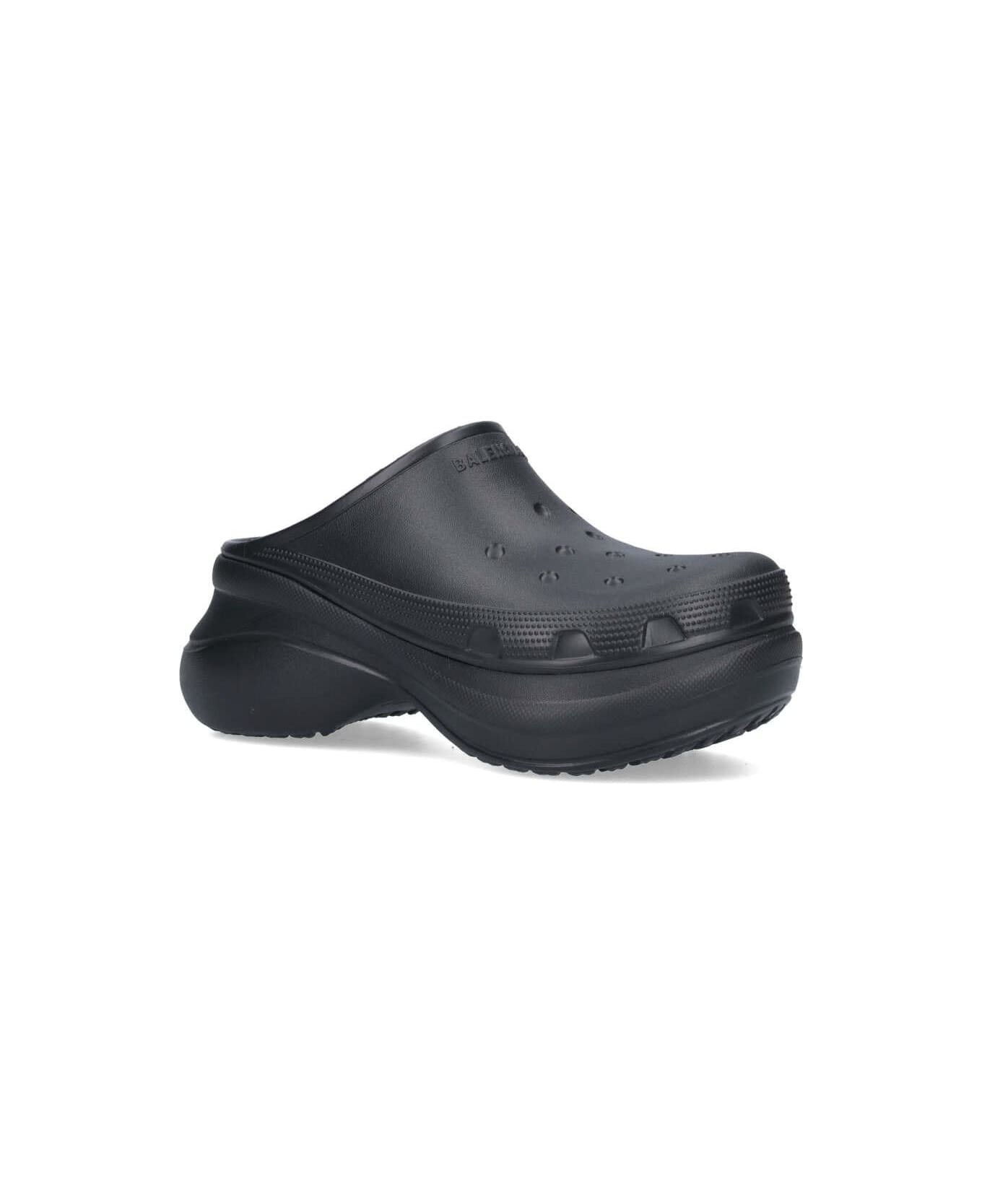 Crocs Rubber Slip-on - 5