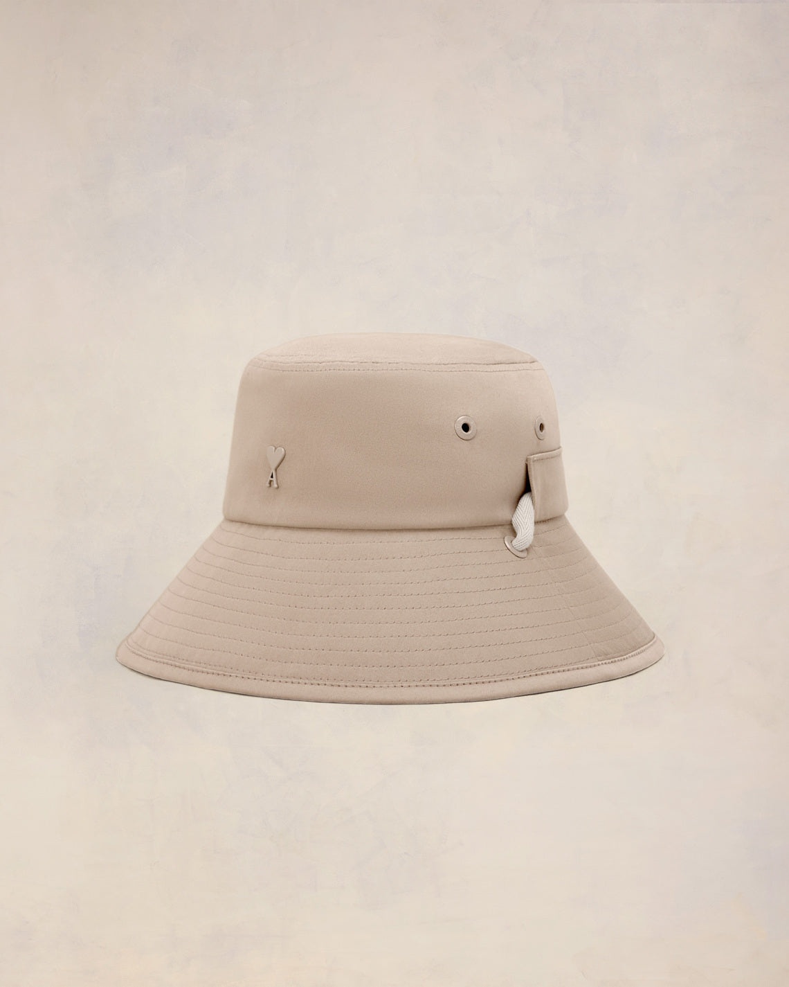 AMI DE COEUR BUCKET HAT WITH STRING - 1