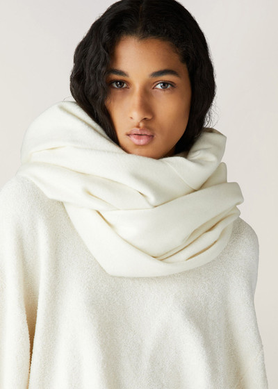 Loro Piana Cocooning Stole outlook