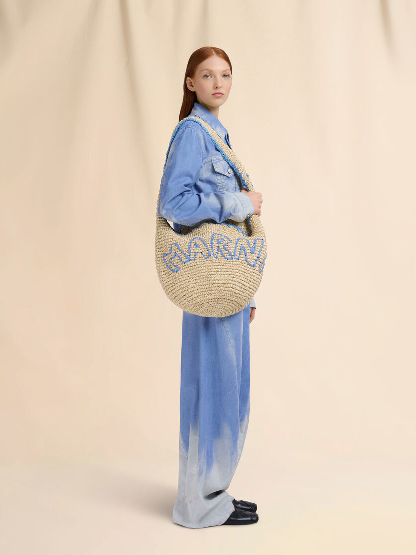 NATURAL RAFFIA AND BLUE NASSA MEDIUM HOBO BAG - 2