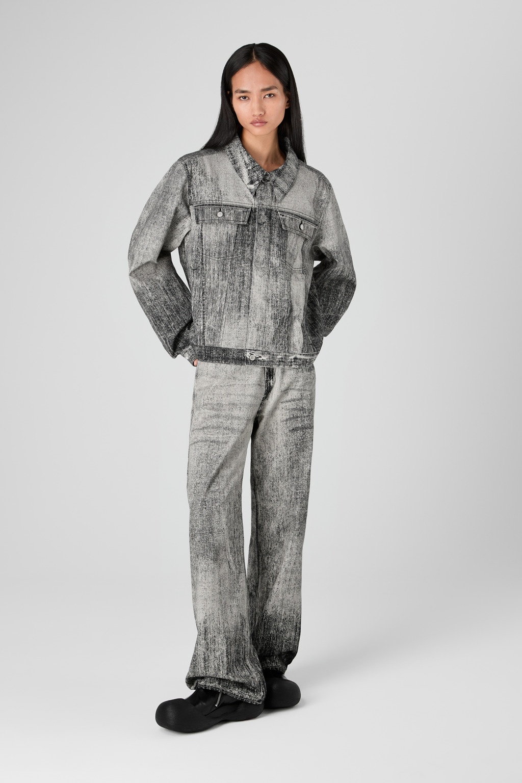 Faded Black Paint Print Denim Jacket - 6