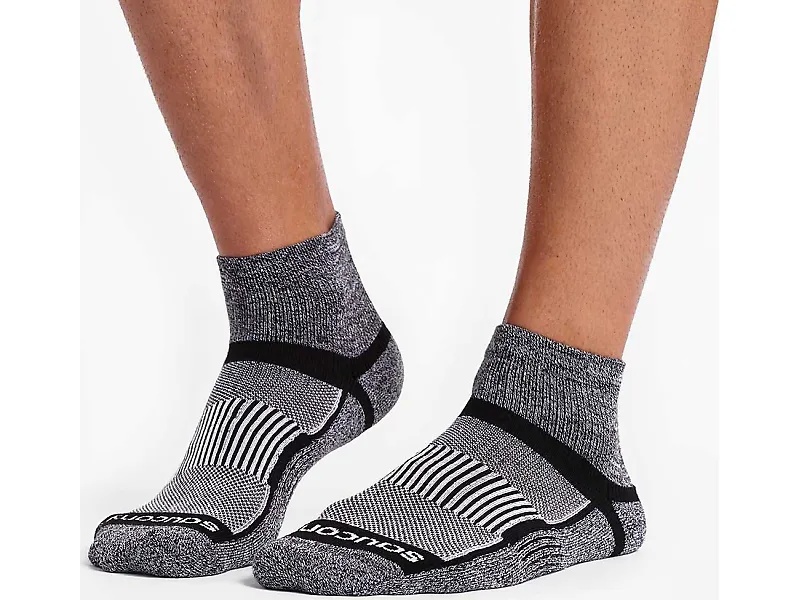 Saucony Inferno Quarter 3 Pack Socks - 3
