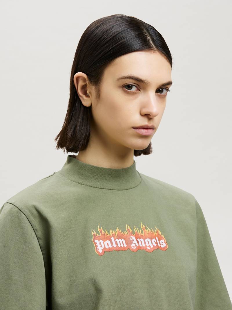 BURNING LOGO FITTED TEE 6