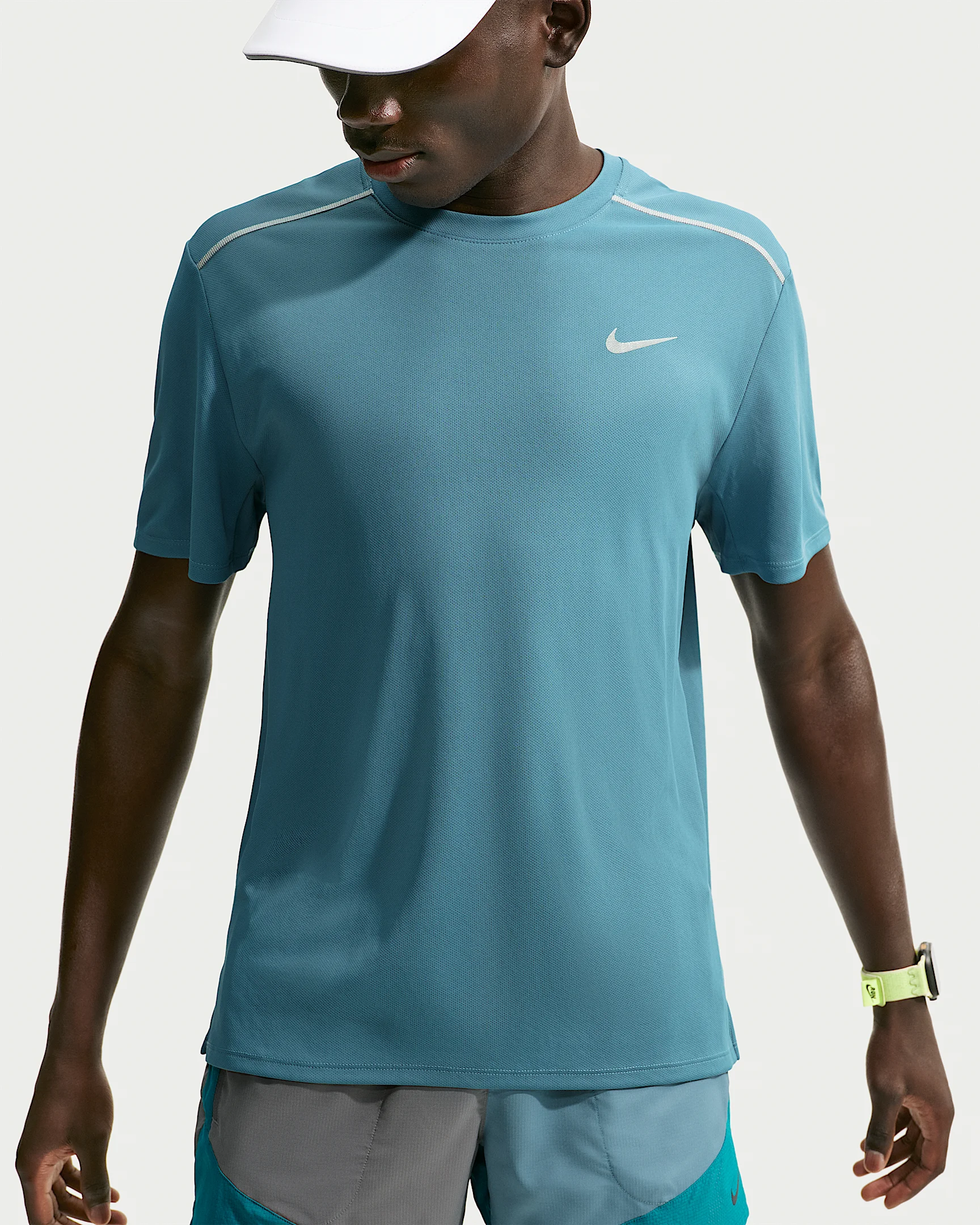 Nike Miler Men's Dri-FIT Short-Sleeve Running Top - 1