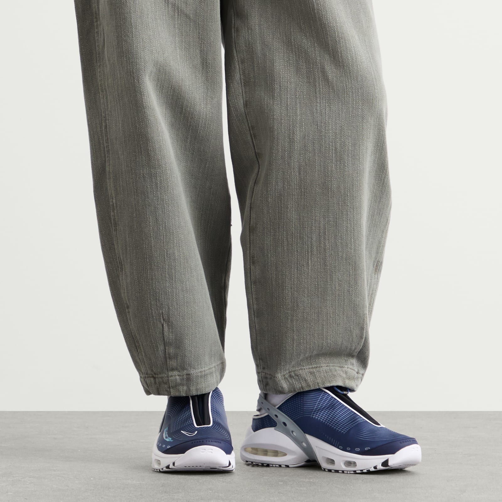 Nike Air Max Craze Sneaker - 6