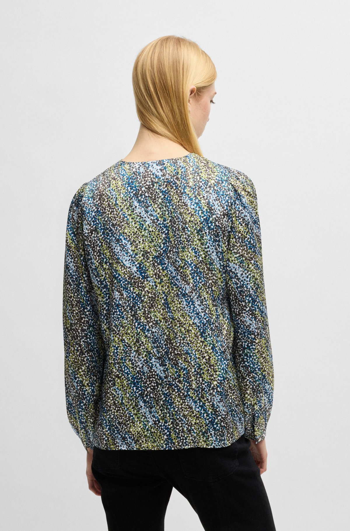 REGULAR-FIT BLOUSE WITH V NECKLINE IN PRINTED SATIN - 5
