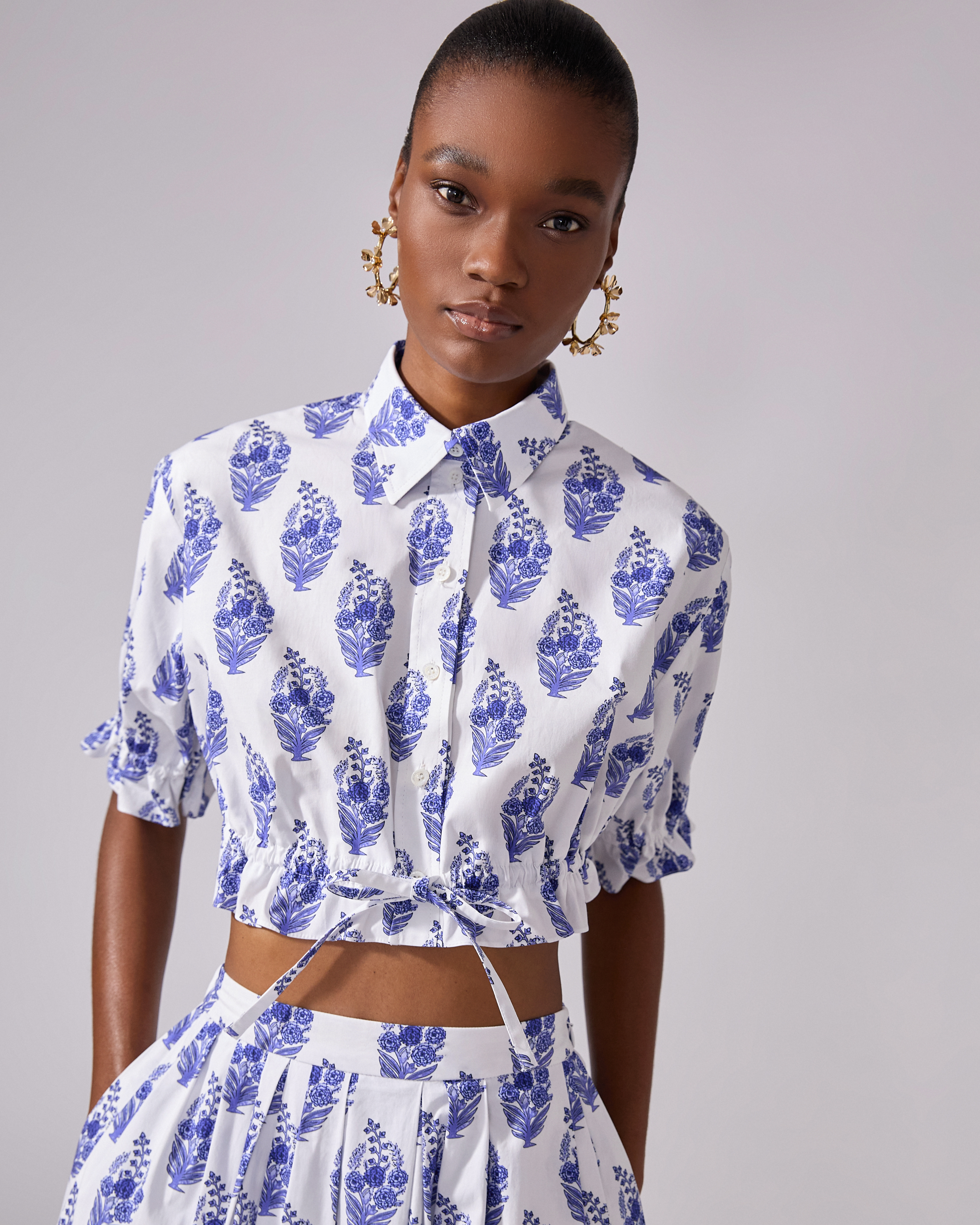 Floral Block-Print Cropped Shirt - 2
