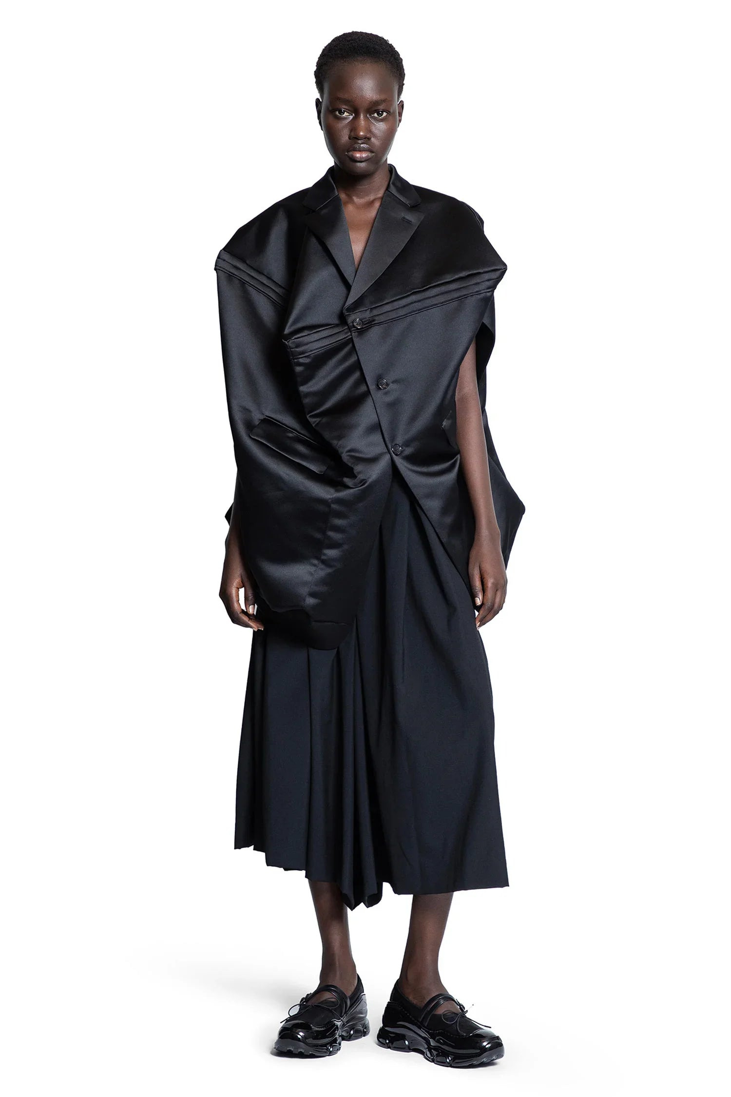 Sculptural-Ladys-Satin-Blazer - 4