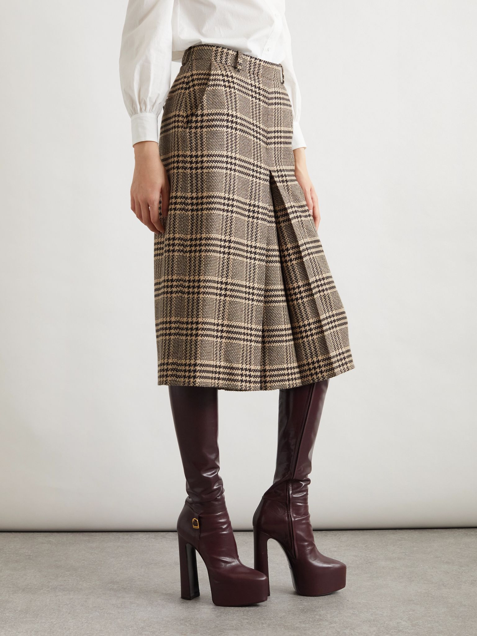 Prince of Wales silk and cashmere-blend tweed wide-leg shorts Brown - 3