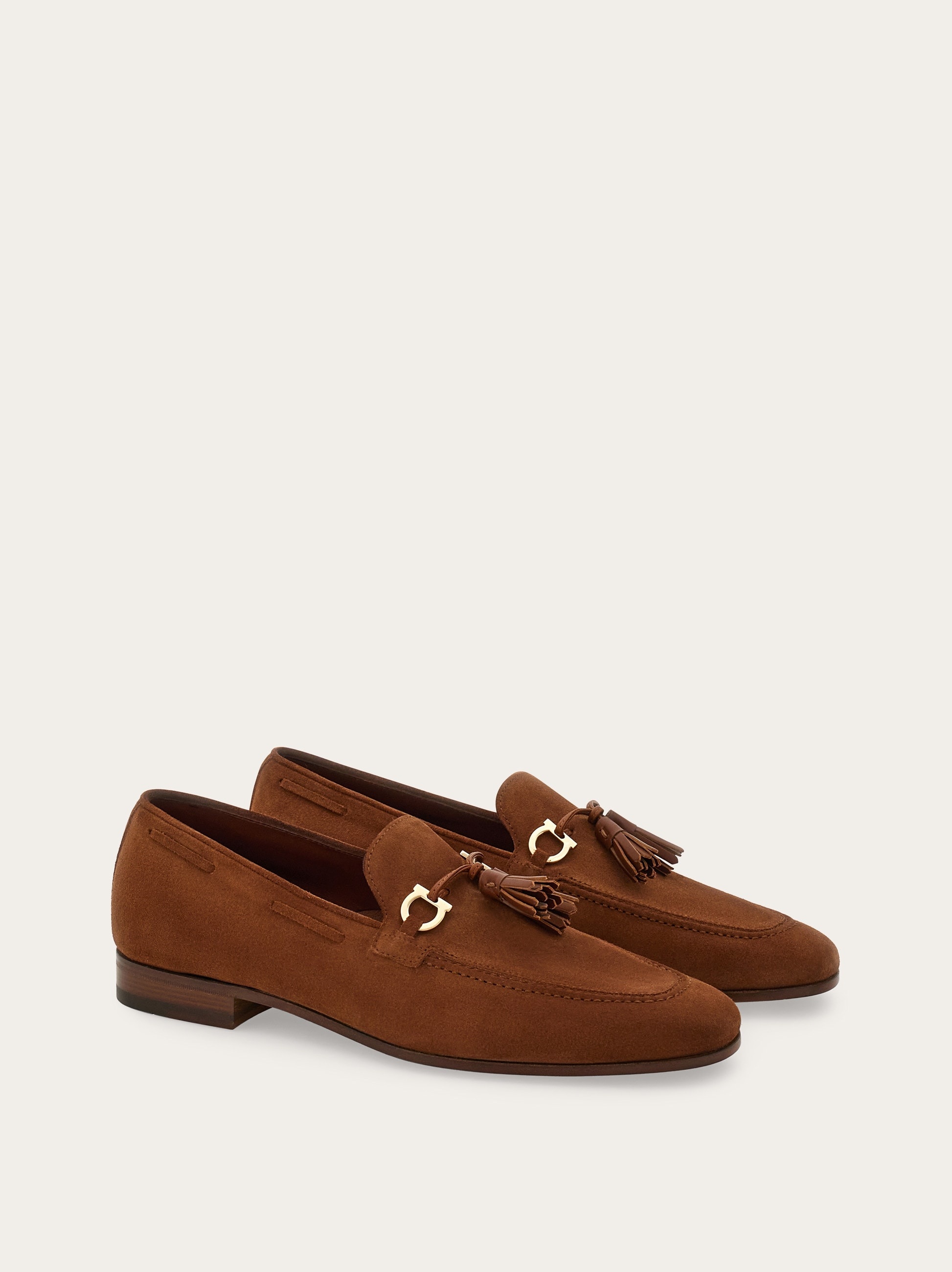 Loafer with tassels - 4