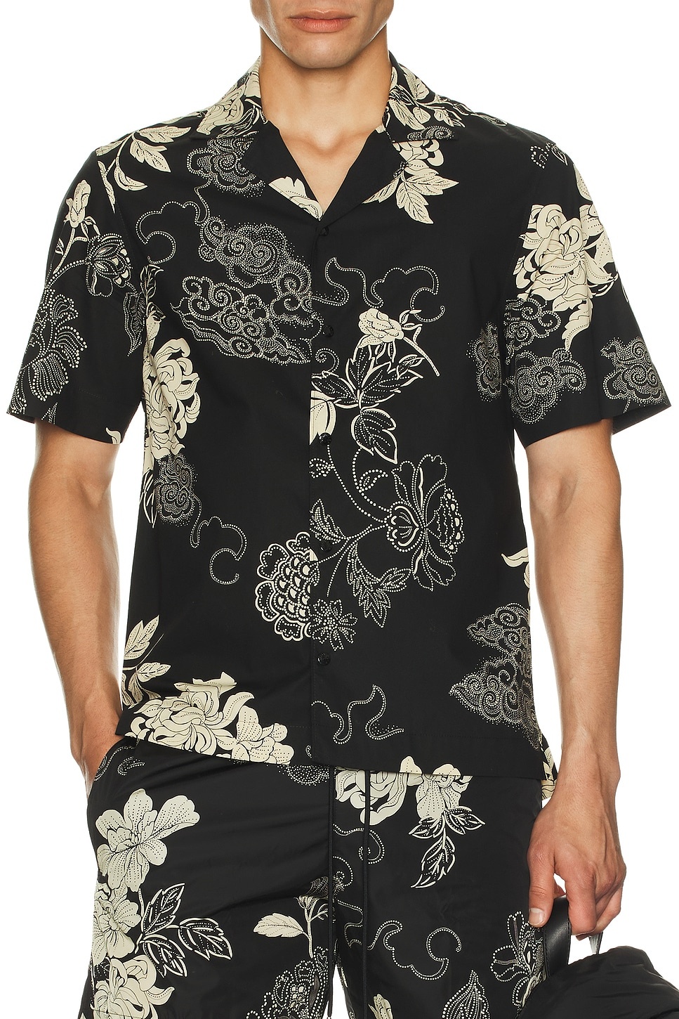 Short Sleeve Shirt in Black - 4