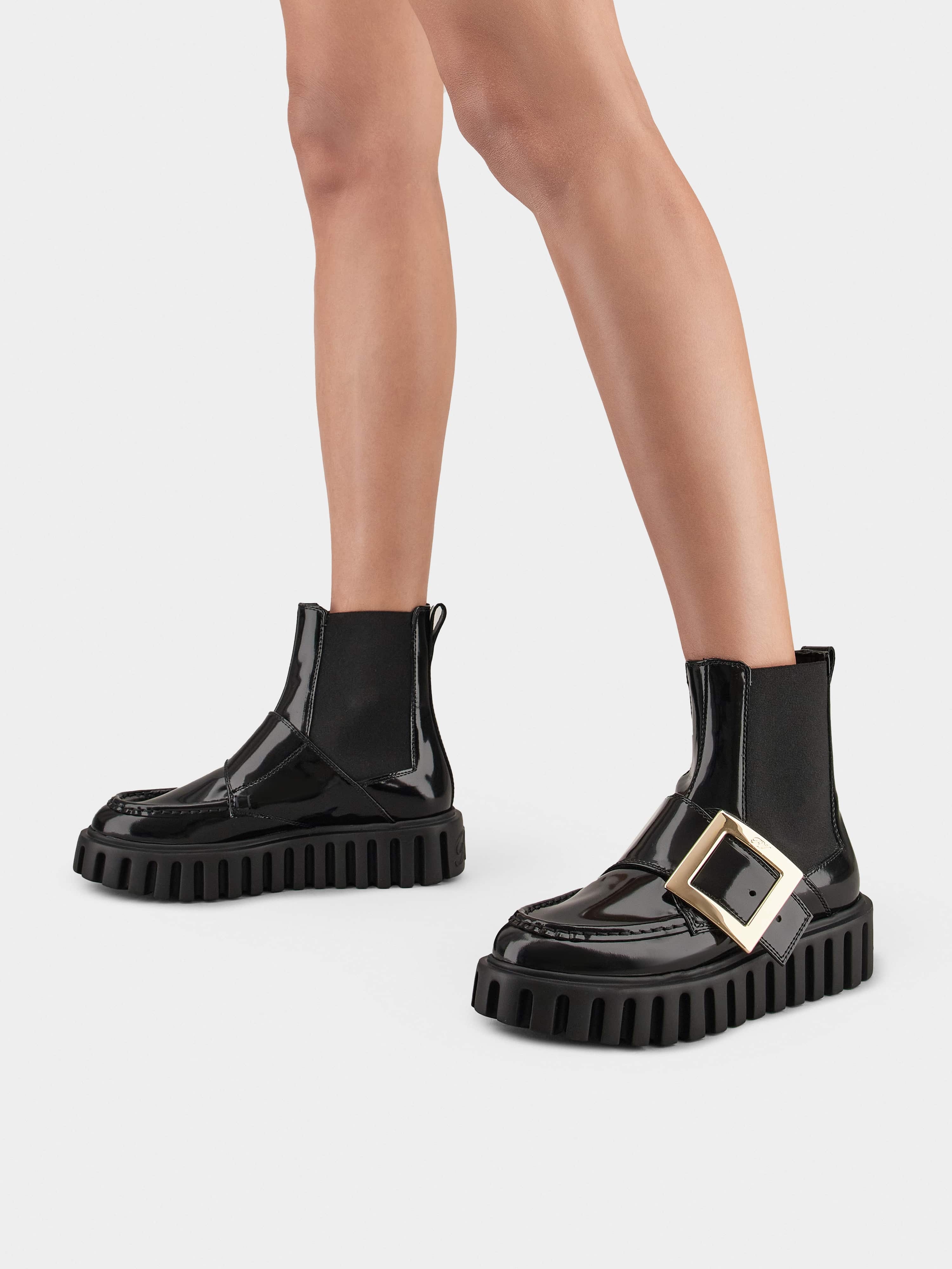 Viv' Go-Thick Metal Buckle Chealsea Ankle Boots in Patent Leather - 8