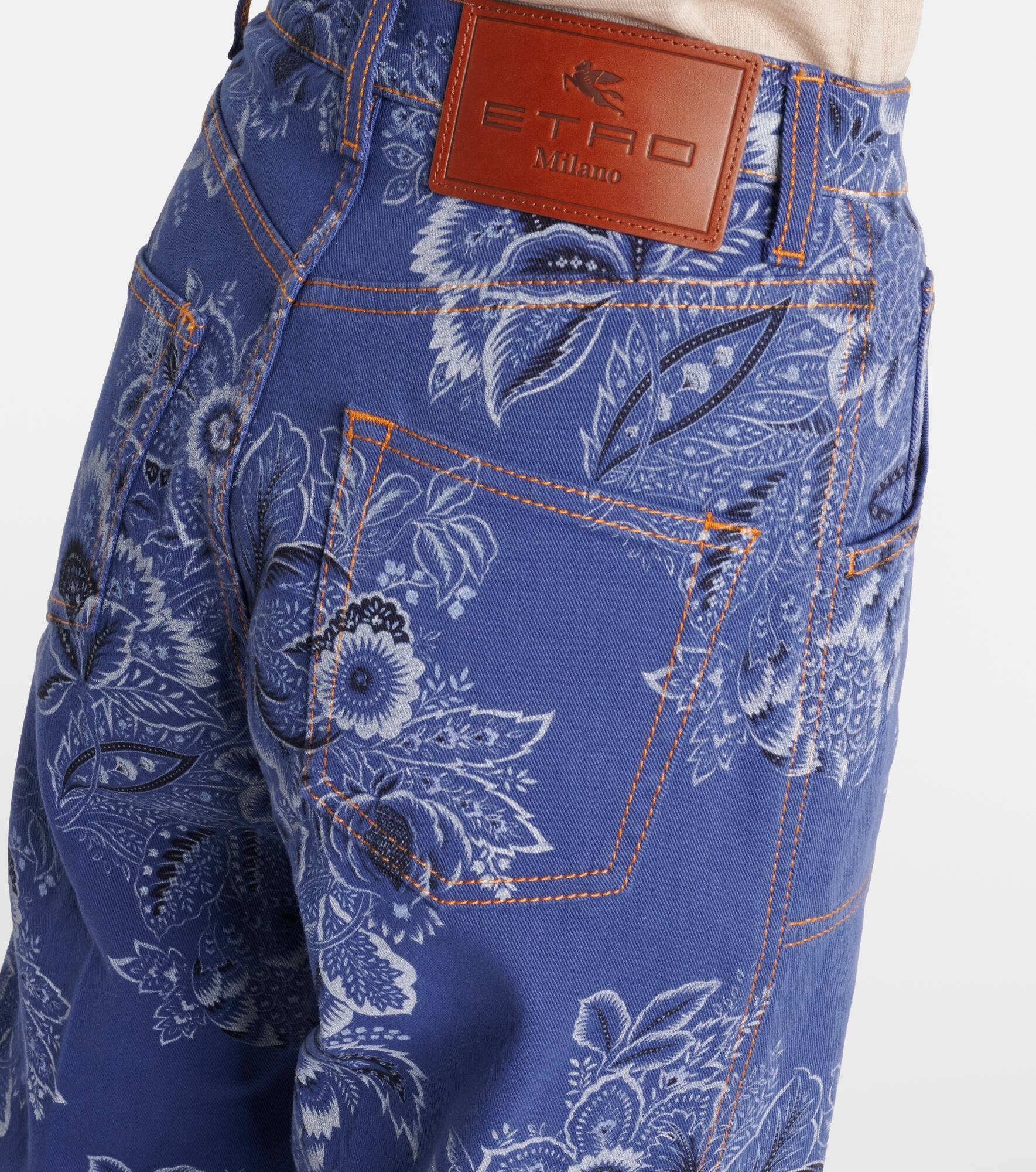 Floral high-rise flared jeans - 5