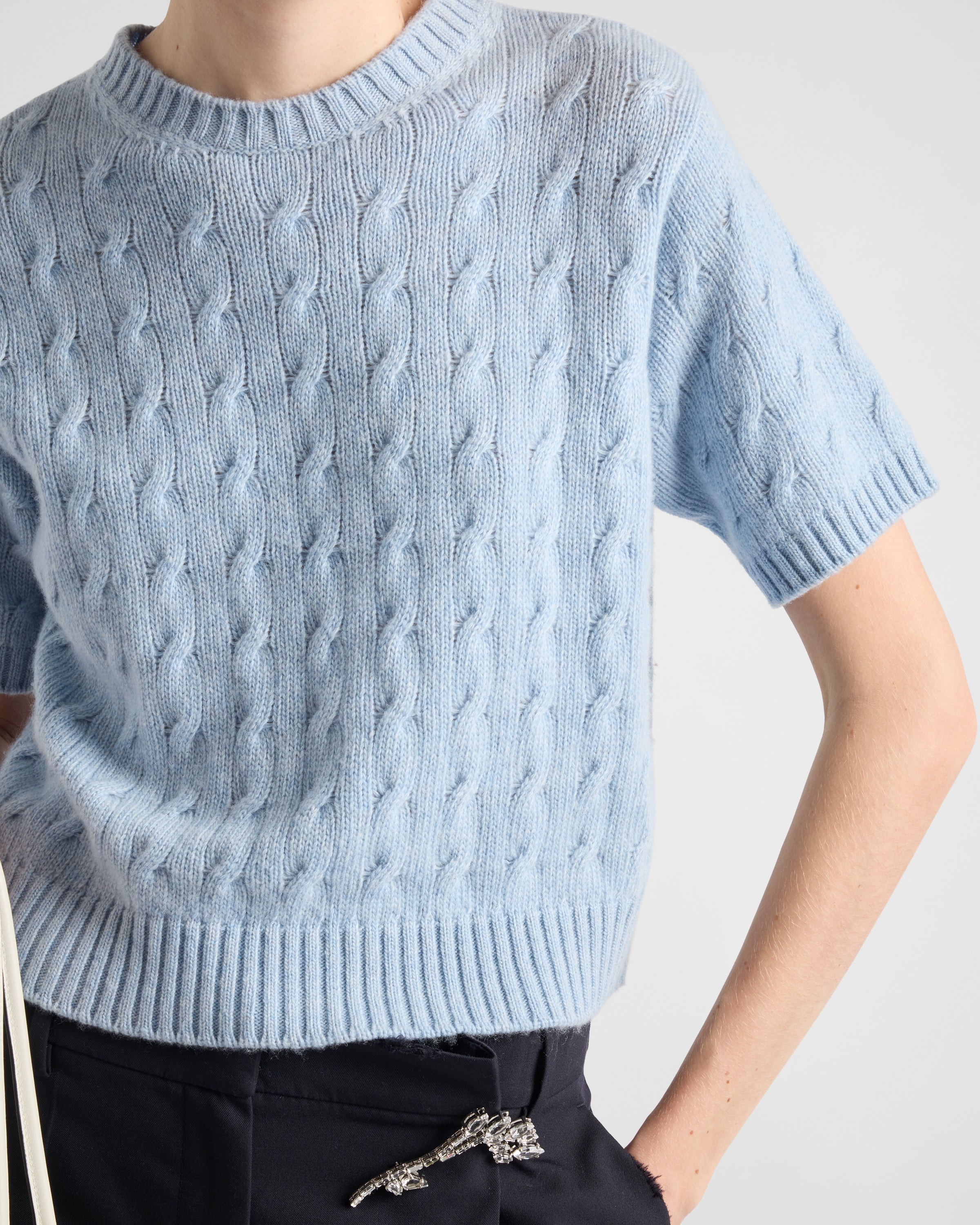 Cable-knit cashmere sweater - 4