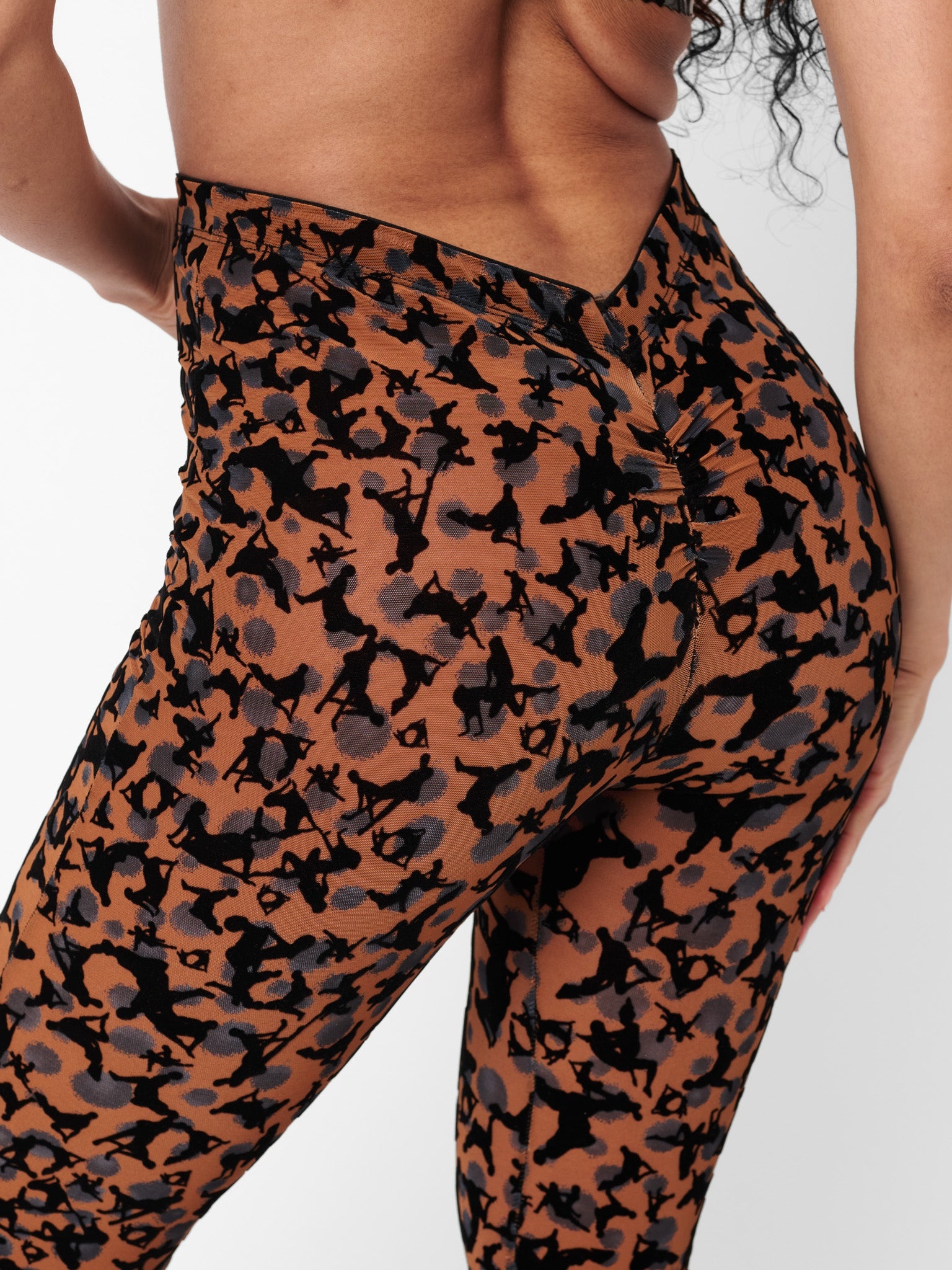 KNOCKOUT CAPRIS BROWN LEOPARD PRINT - 6