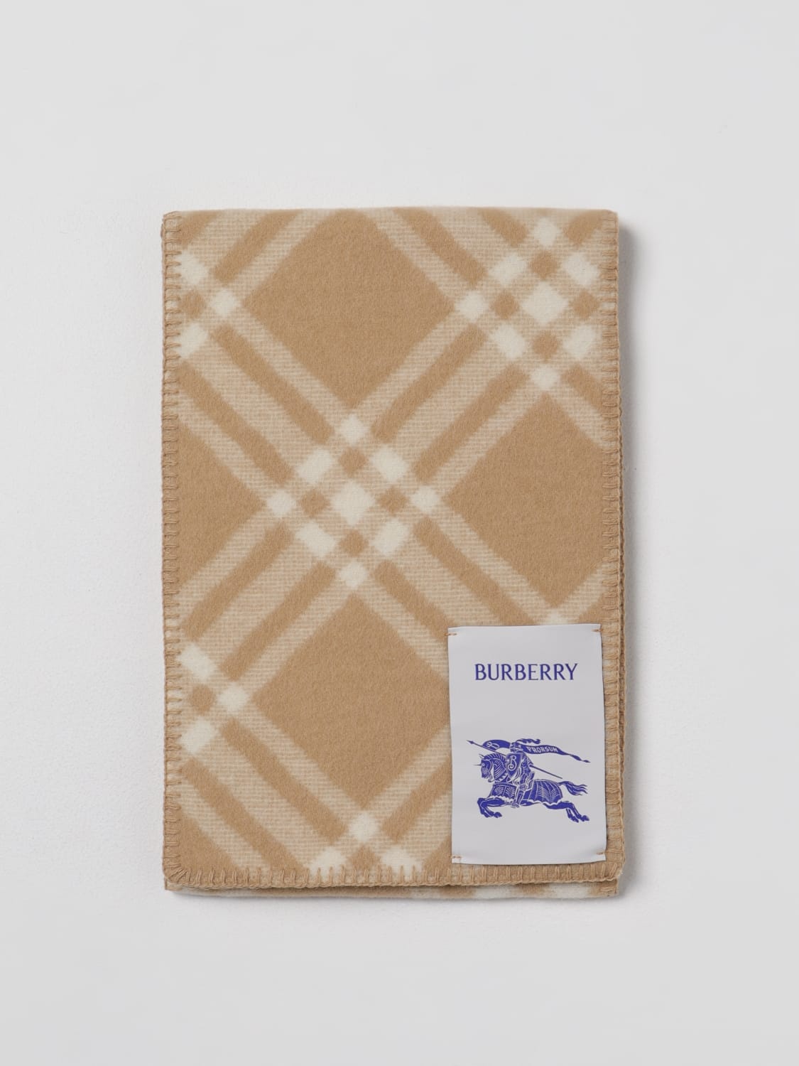 Burberry wool scarf with all-over check pattern - 1