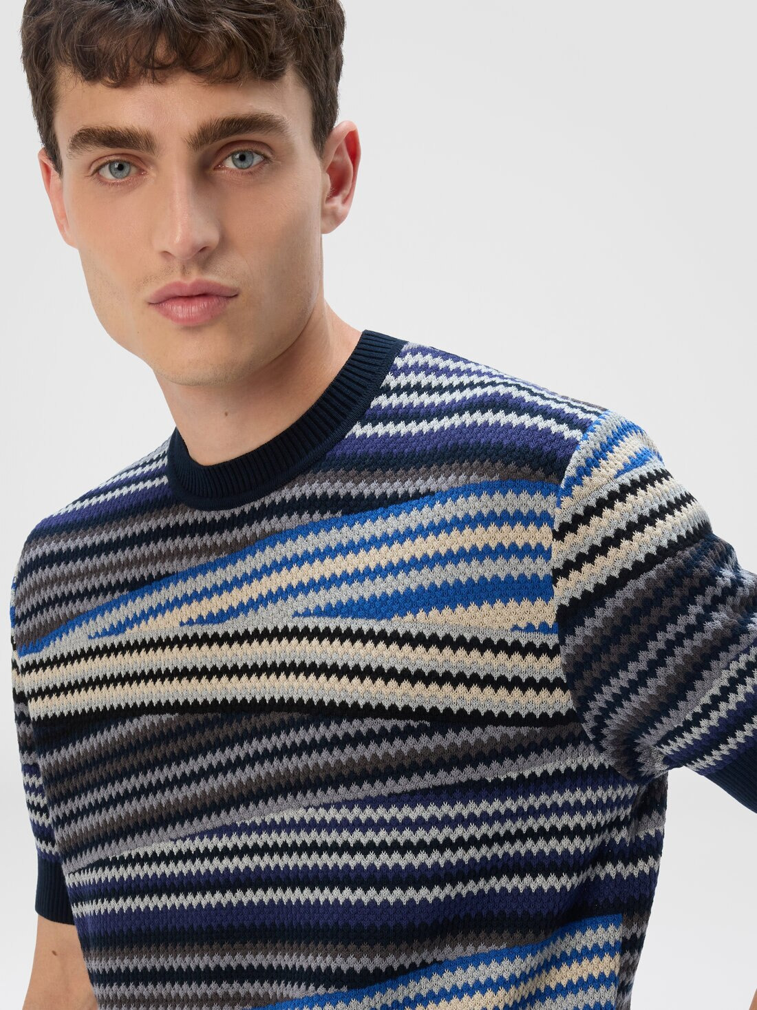 Short Sleeve T-Shirt with Striped Micro Zigzag - 5