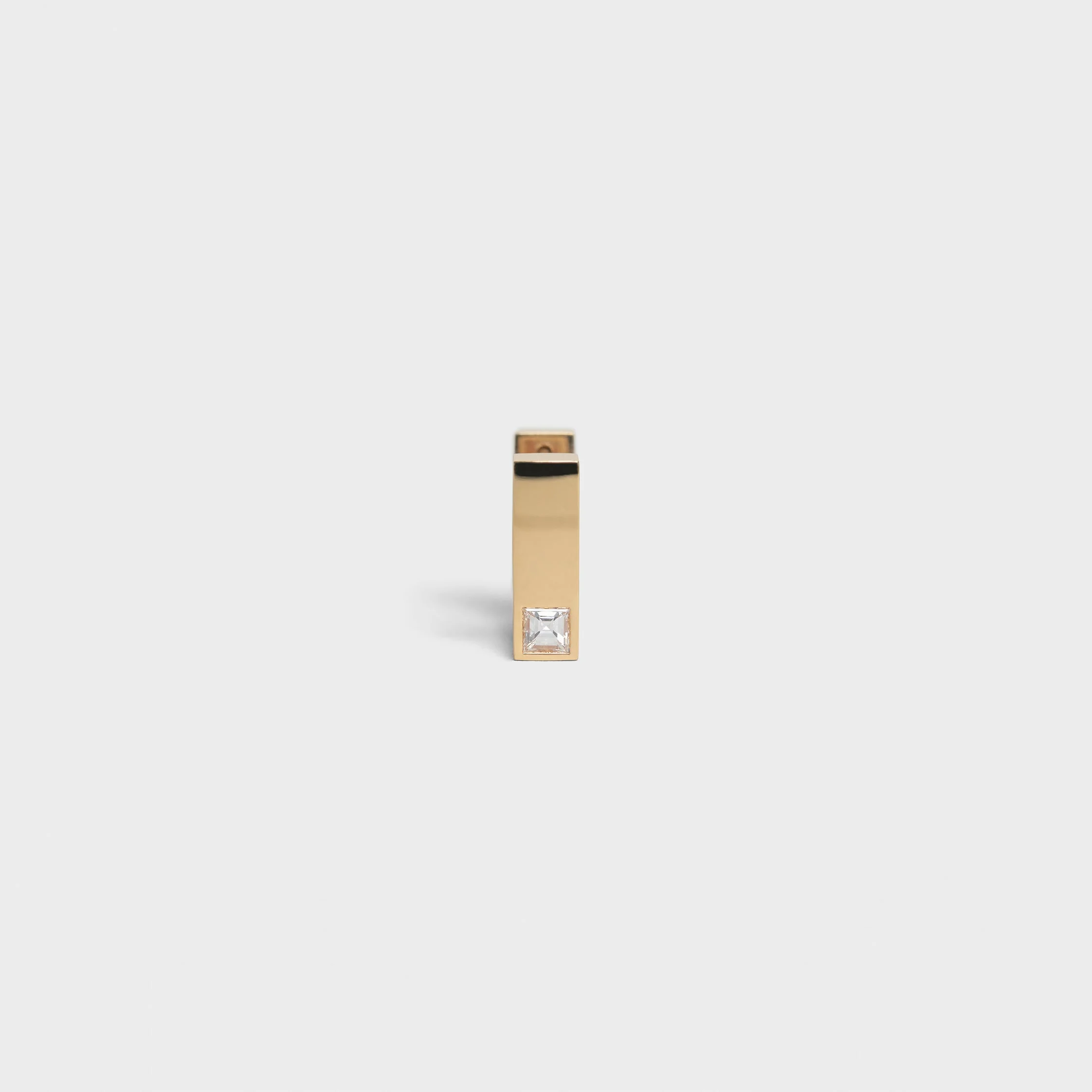 Celine Sentimental Square Earring in Yellow Gold and Diamond - 1