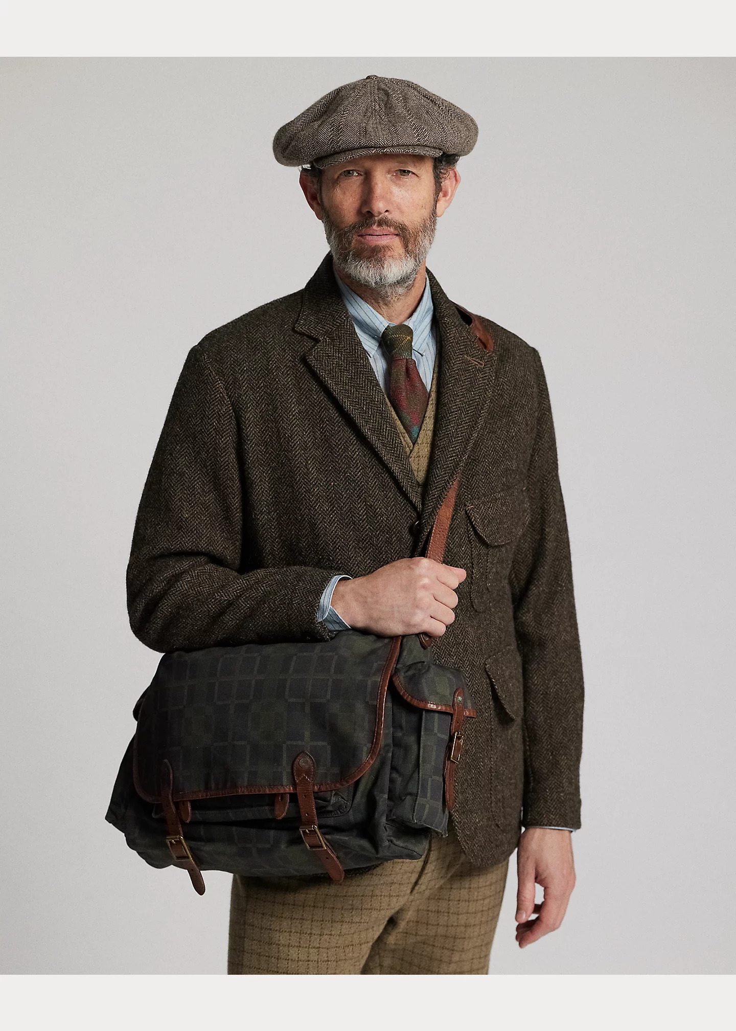 Check-Print Oilcloth Messenger Bag - 6