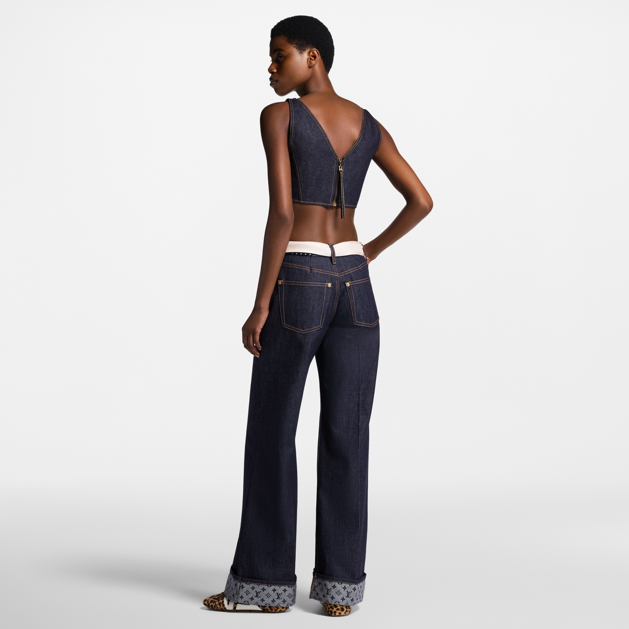Cuffed Hem Flared Jeans - 5